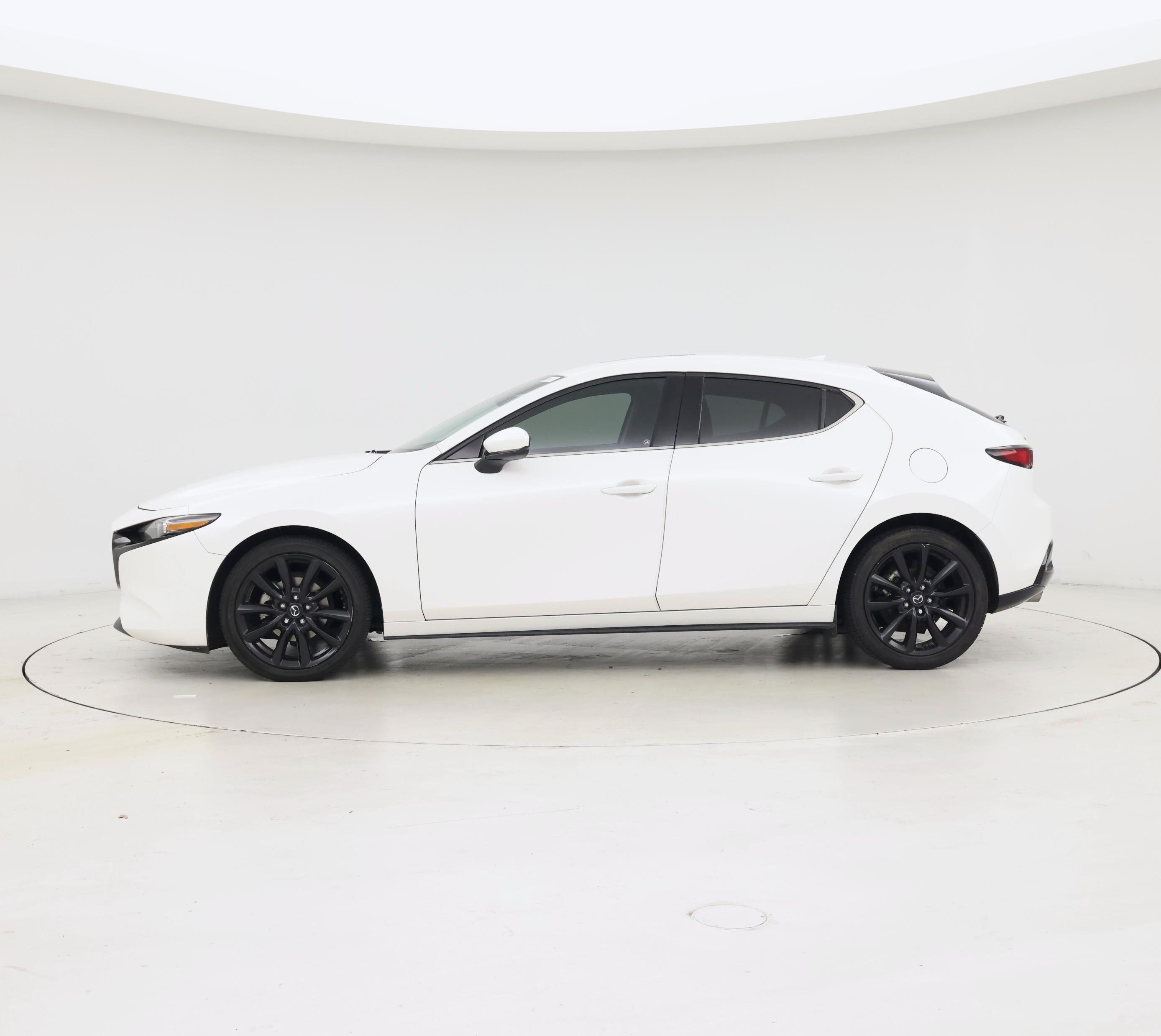 Thumbnail: 2021 Mazda Mazda3 - 3