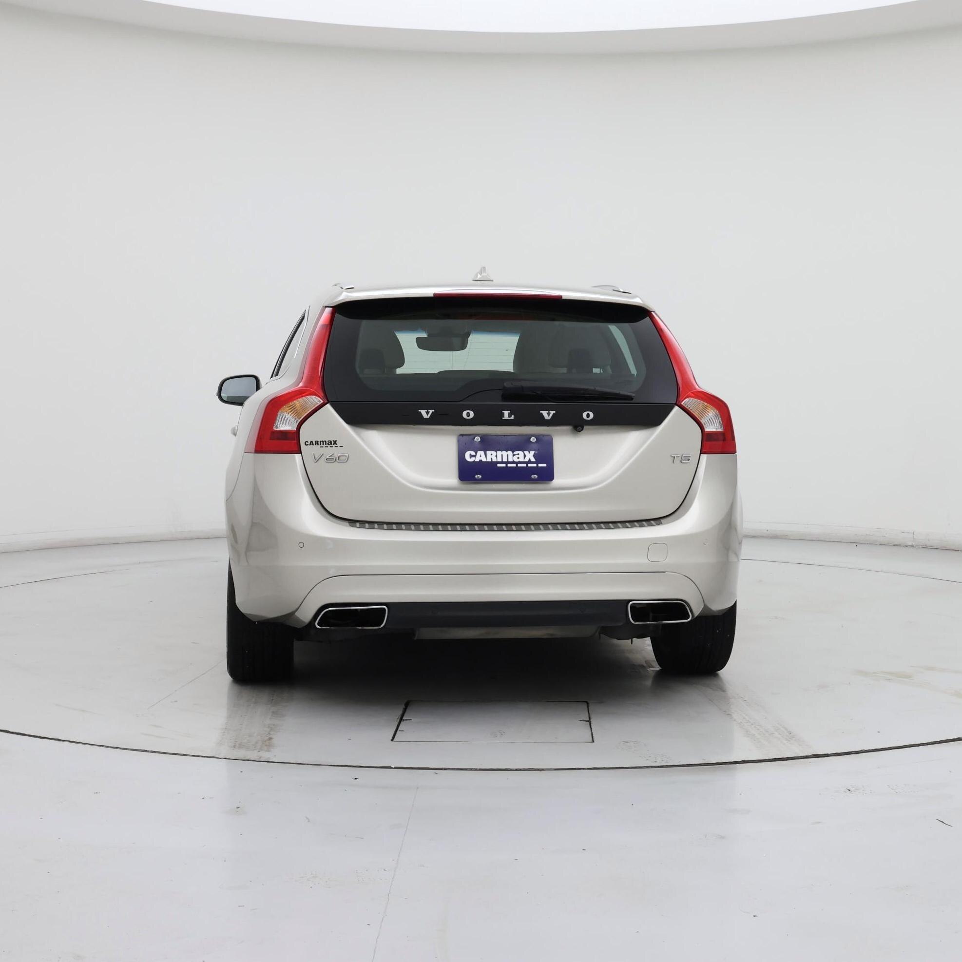 Thumbnail: 2017 Volvo V60 - 6