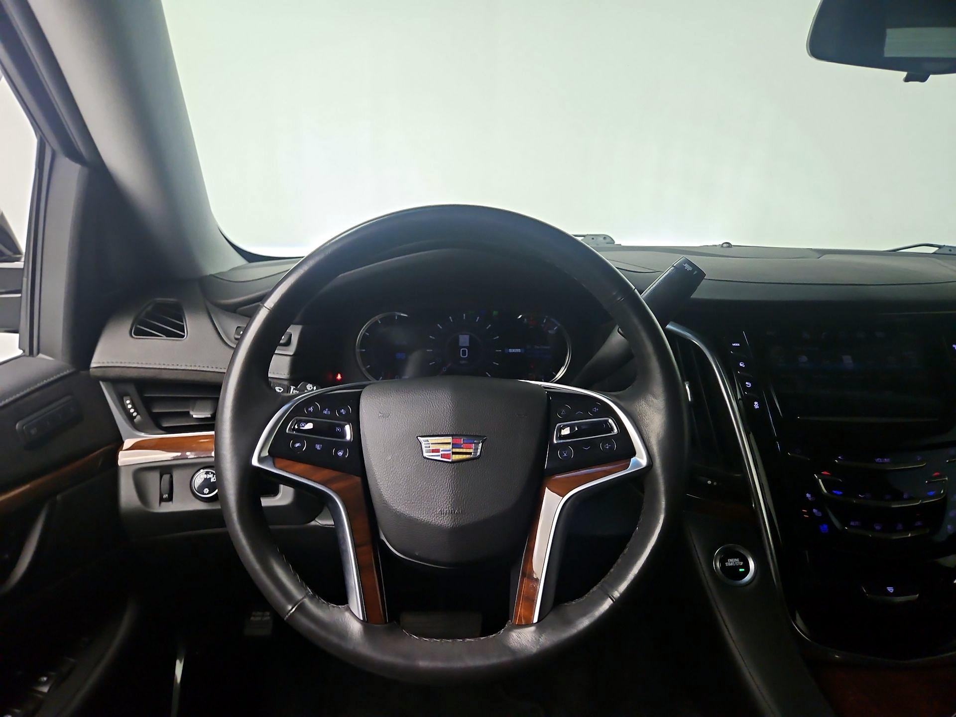 Thumbnail: 2018 Cadillac Escalade - 10