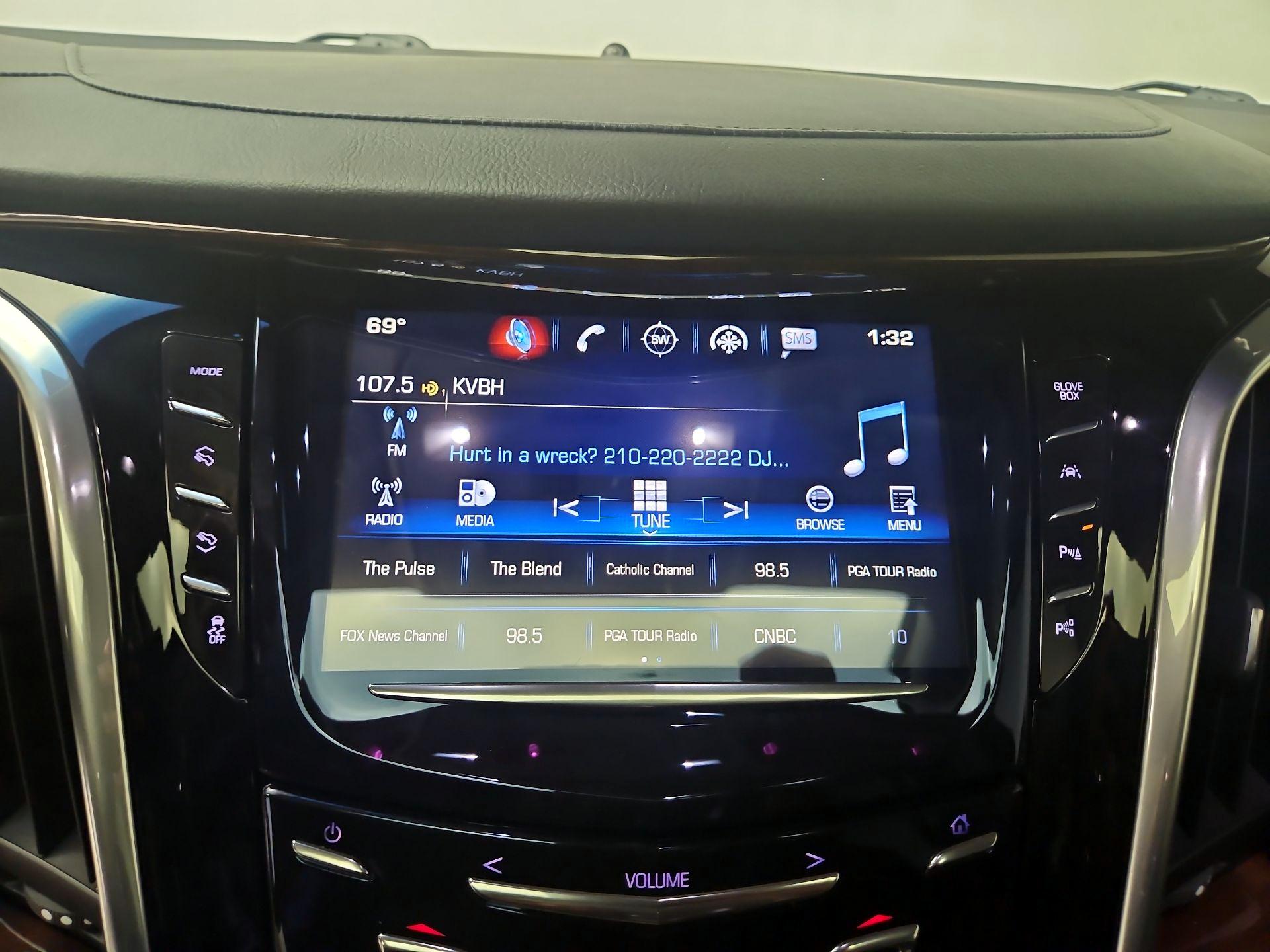 Thumbnail: 2018 Cadillac Escalade - 16