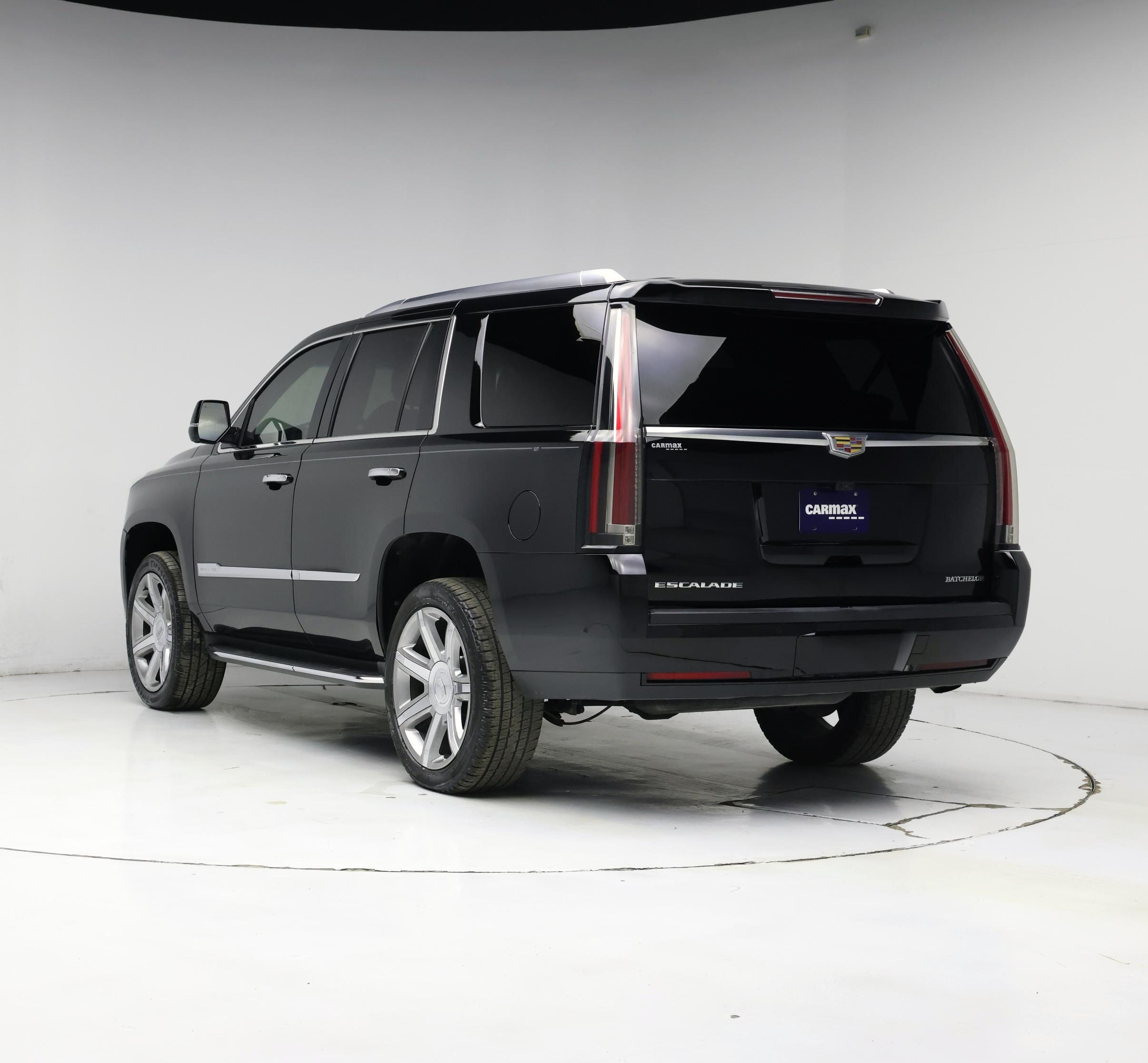 Thumbnail: 2018 Cadillac Escalade - 2