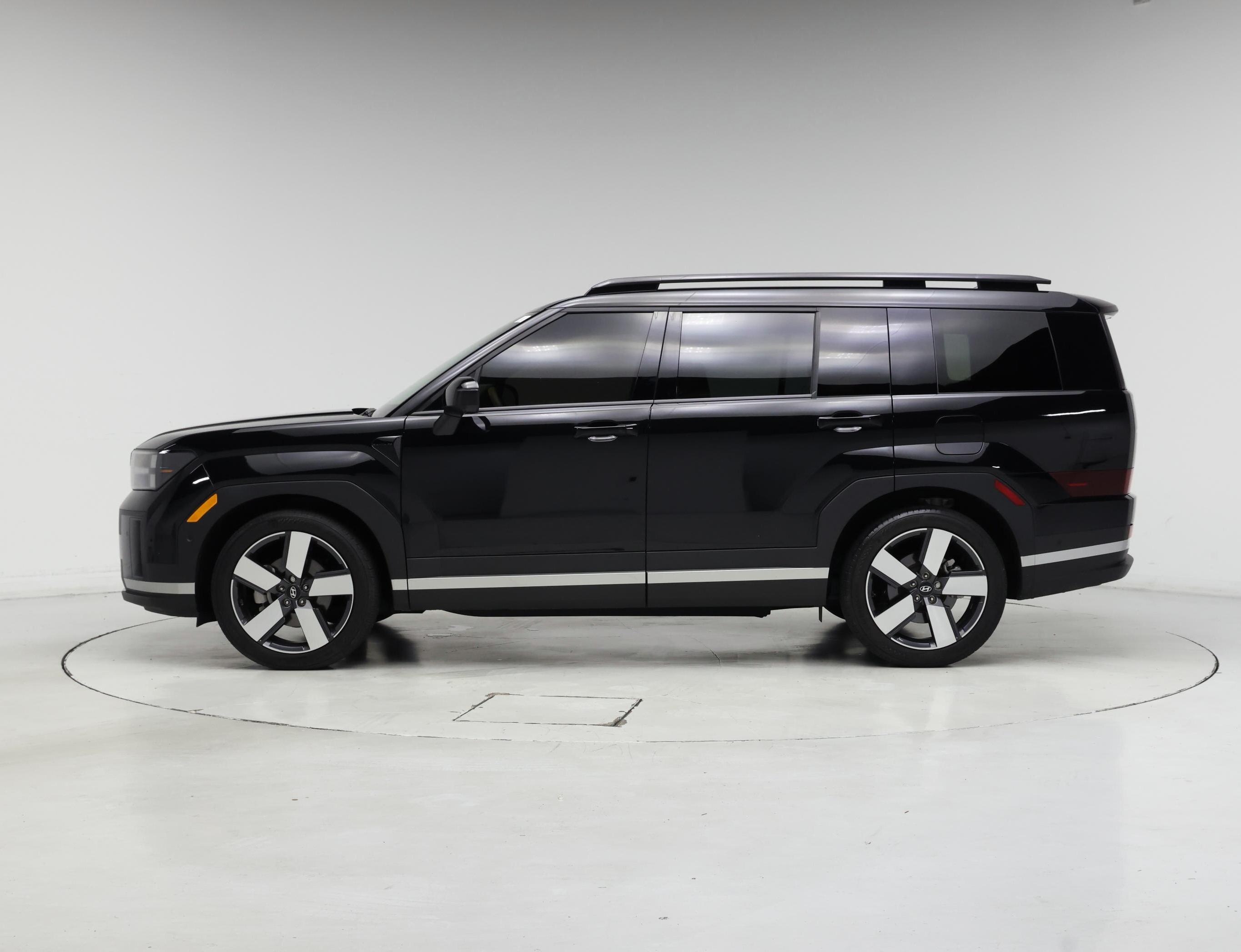 Thumbnail: 2024 Hyundai Santa Fe - 3