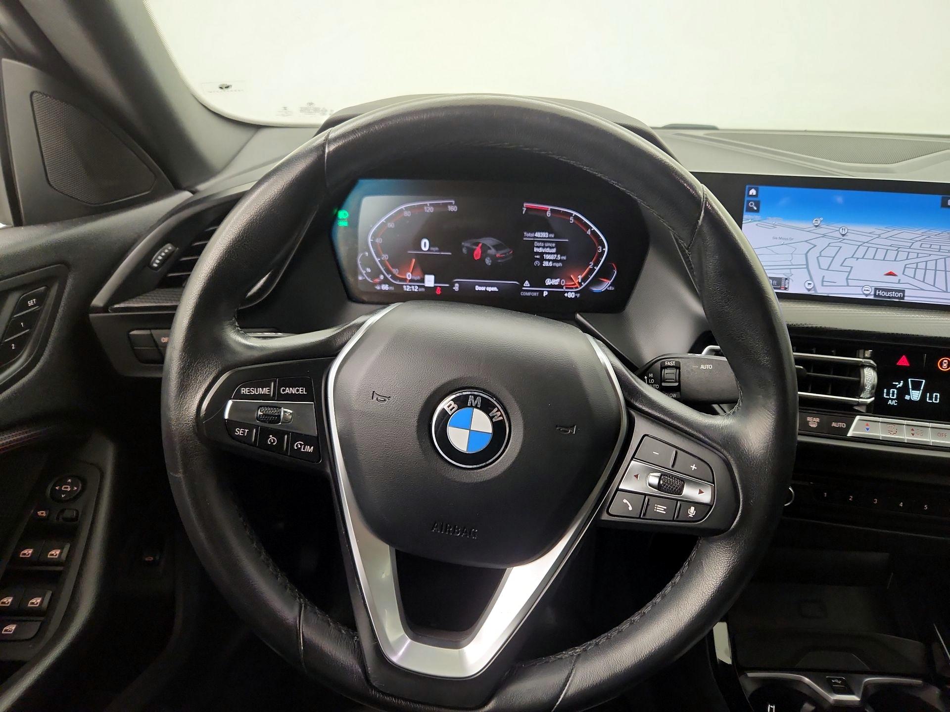 Thumbnail: 2022 BMW 2 Series - 10