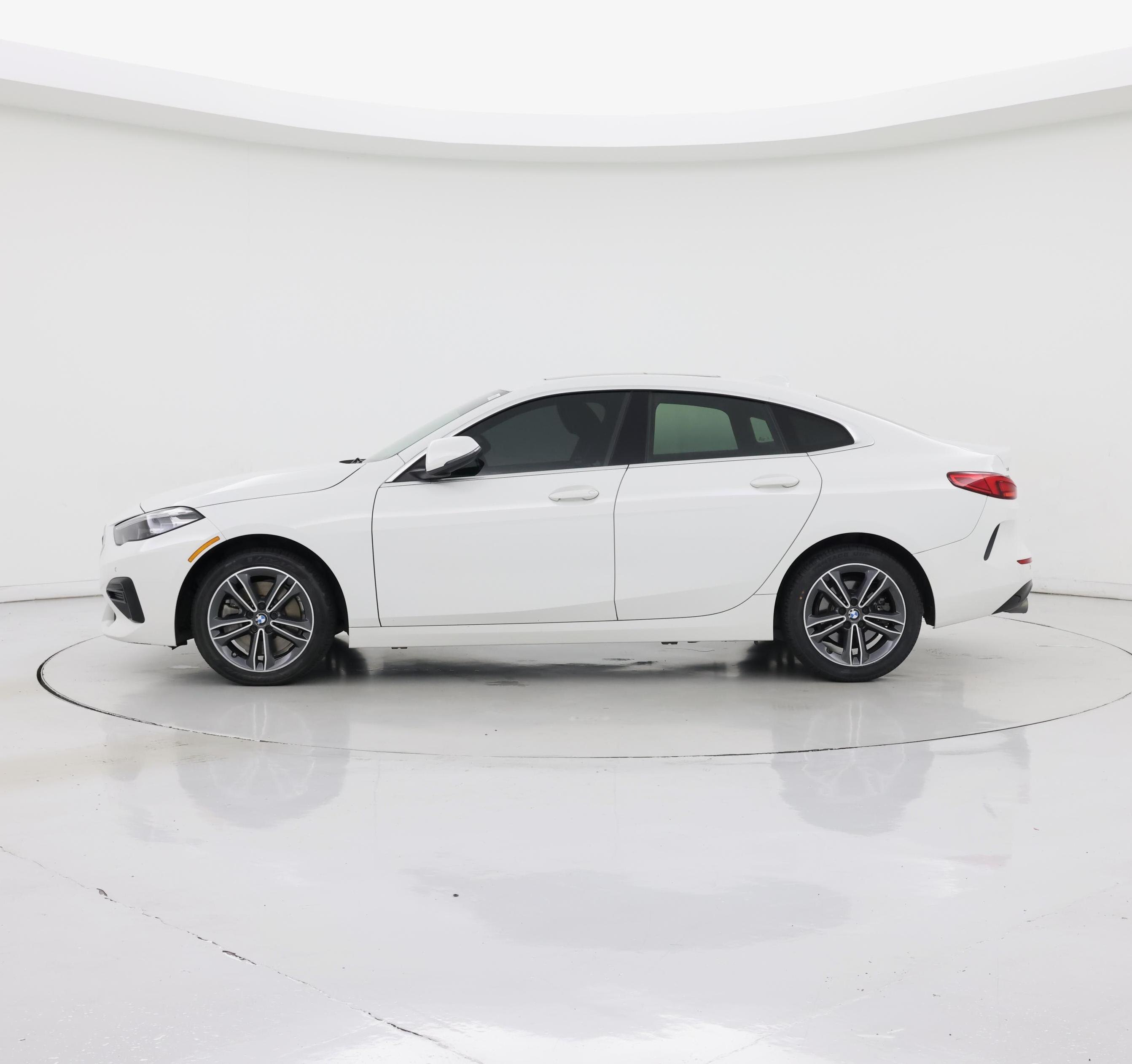 Thumbnail: 2022 BMW 2 Series - 3