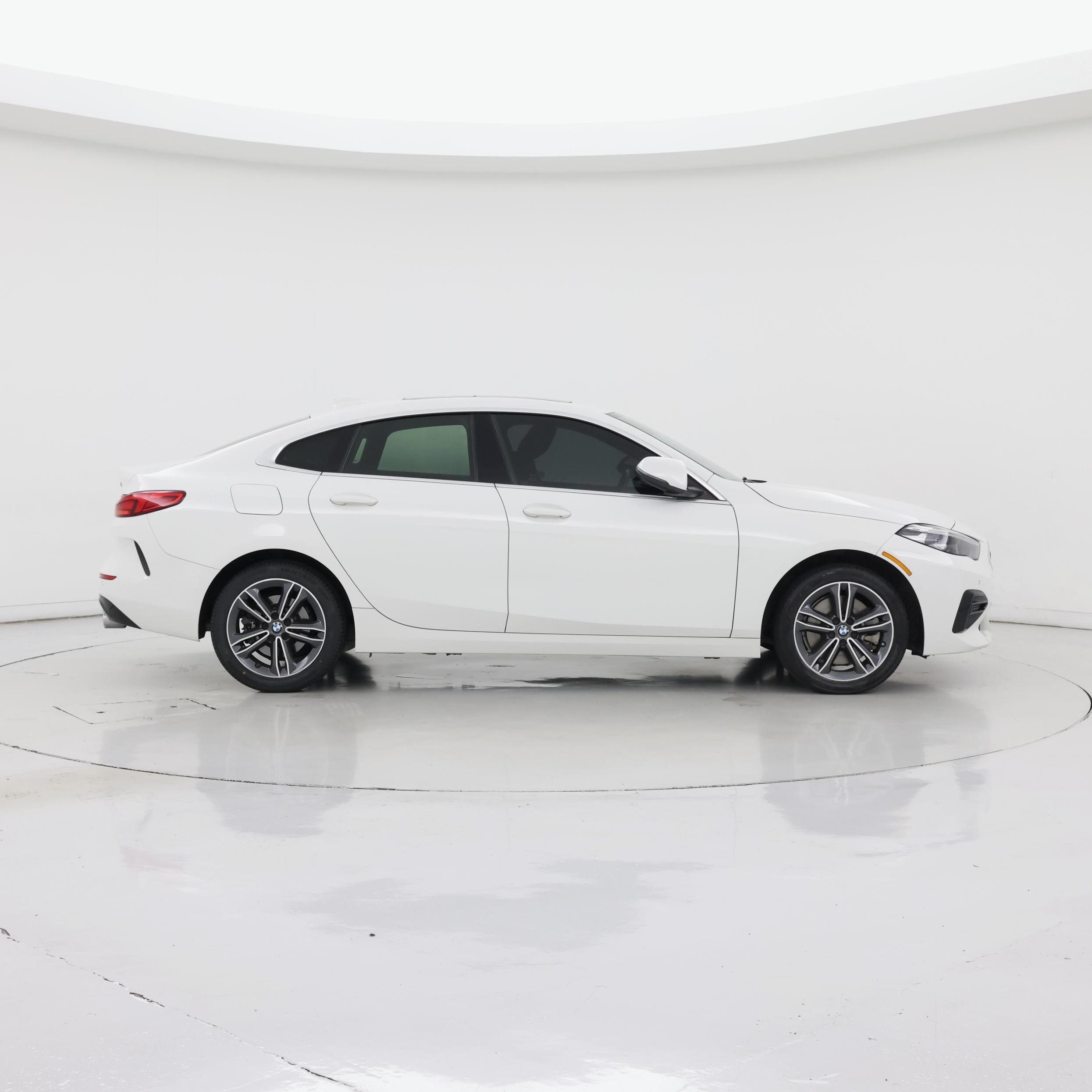 Thumbnail: 2022 BMW 2 Series - 7