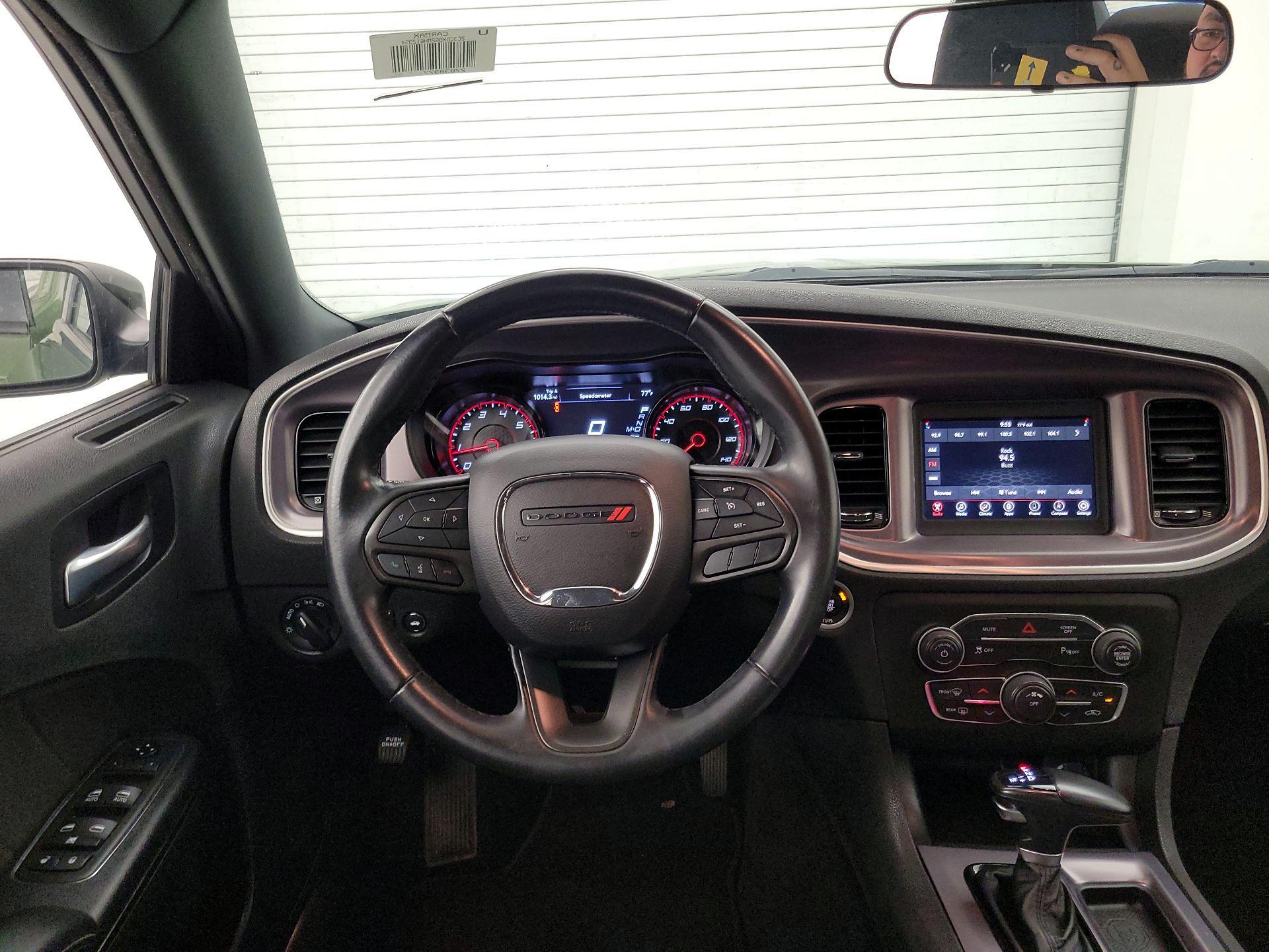 Thumbnail: 2021 Dodge Charger - 10