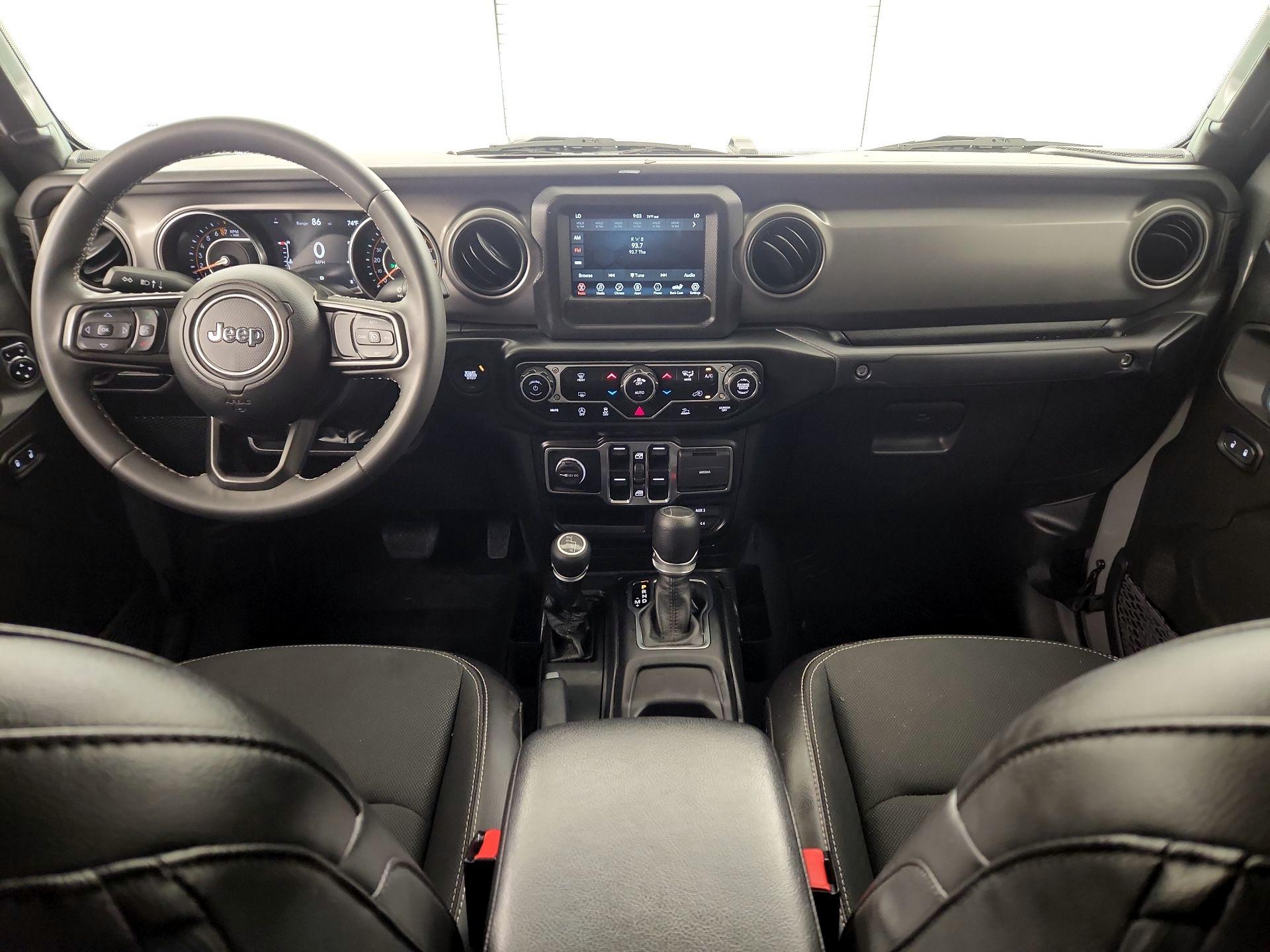 Thumbnail: 2023 Jeep Gladiator - 9