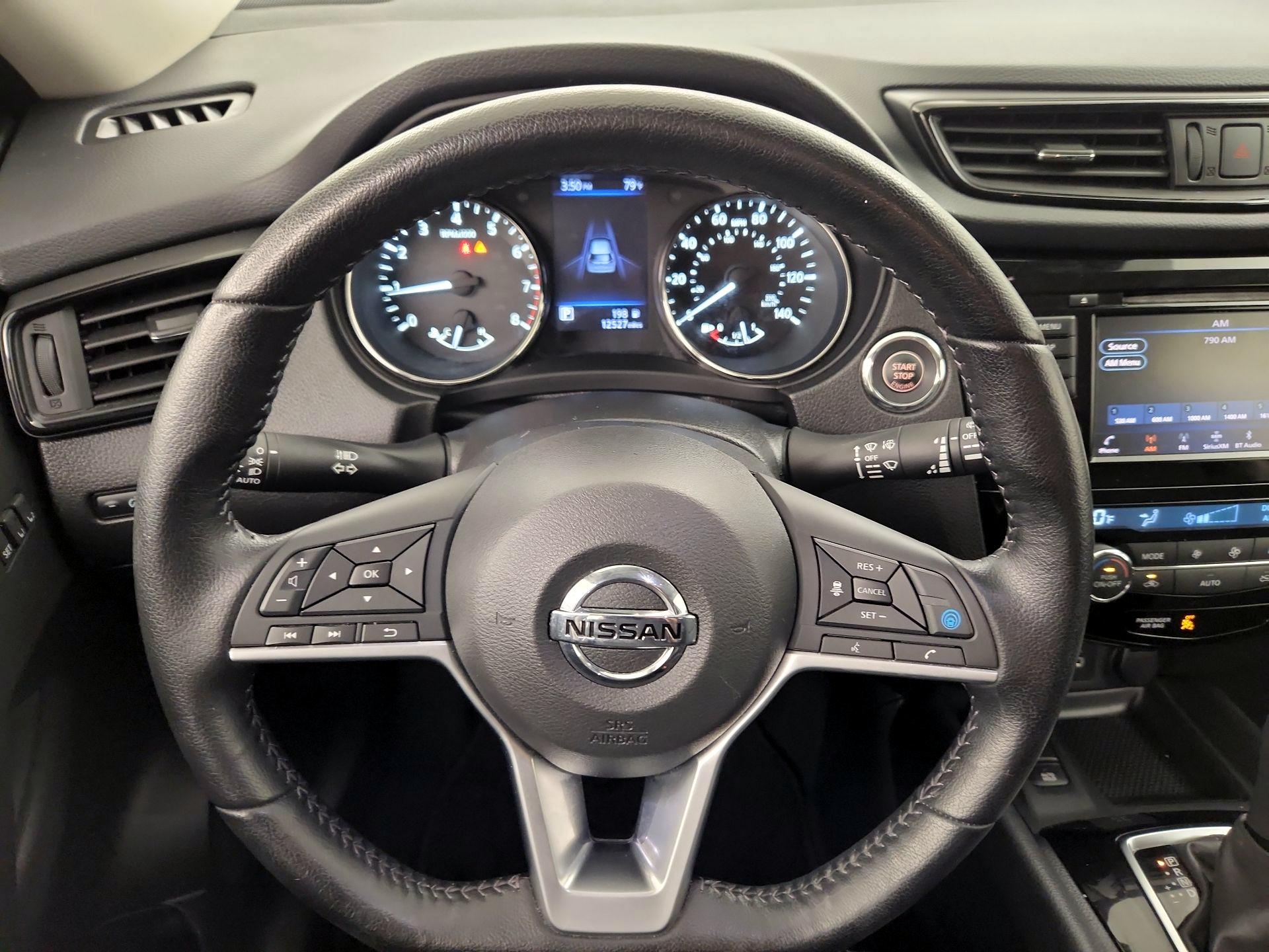 Thumbnail: 2020 Nissan Rogue - 10