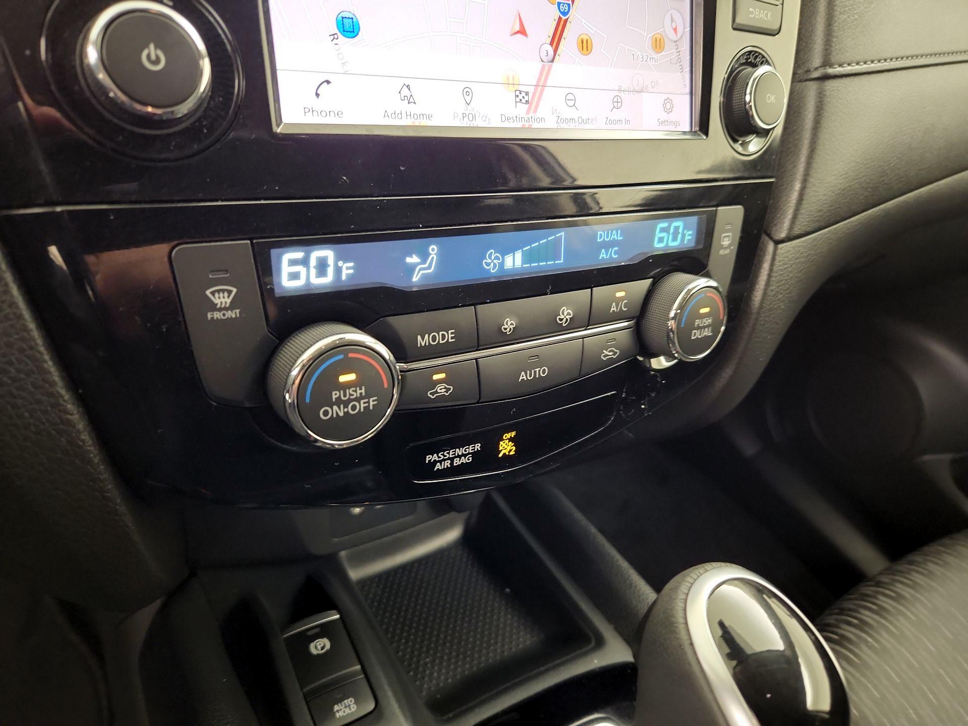 Thumbnail: 2020 Nissan Rogue - 17