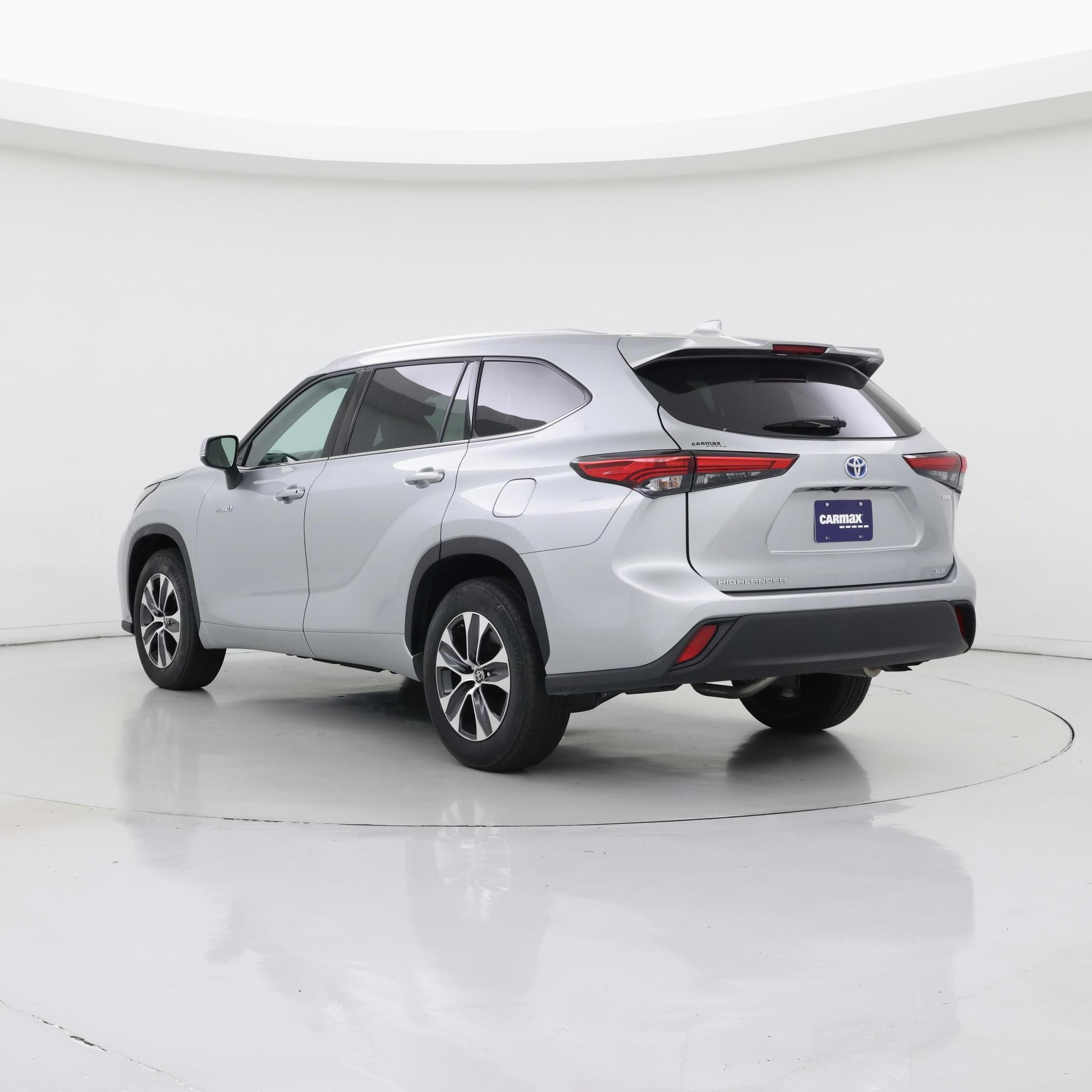 Thumbnail: 2021 Toyota Highlander - 2