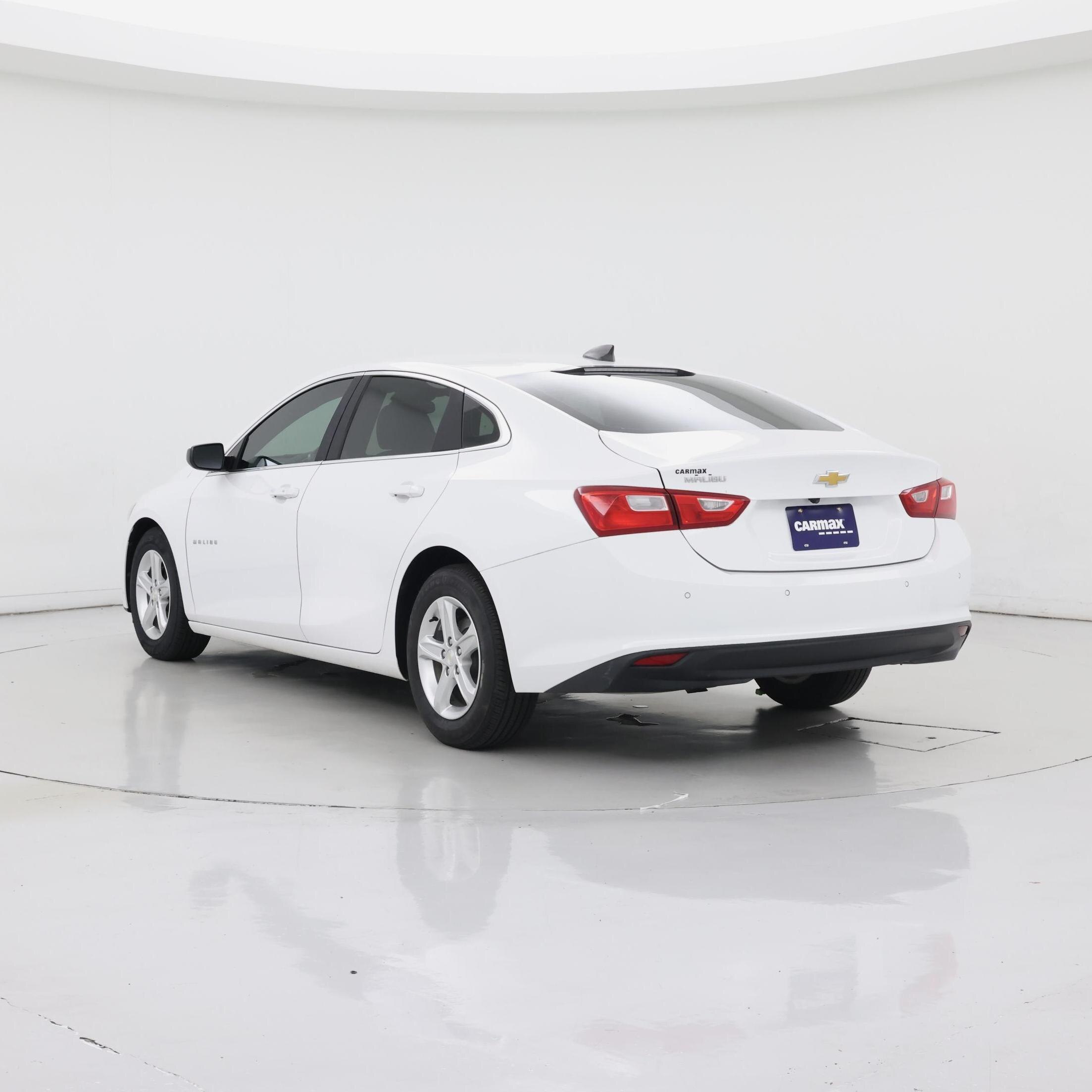 Thumbnail: 2020 Chevrolet Malibu - 2