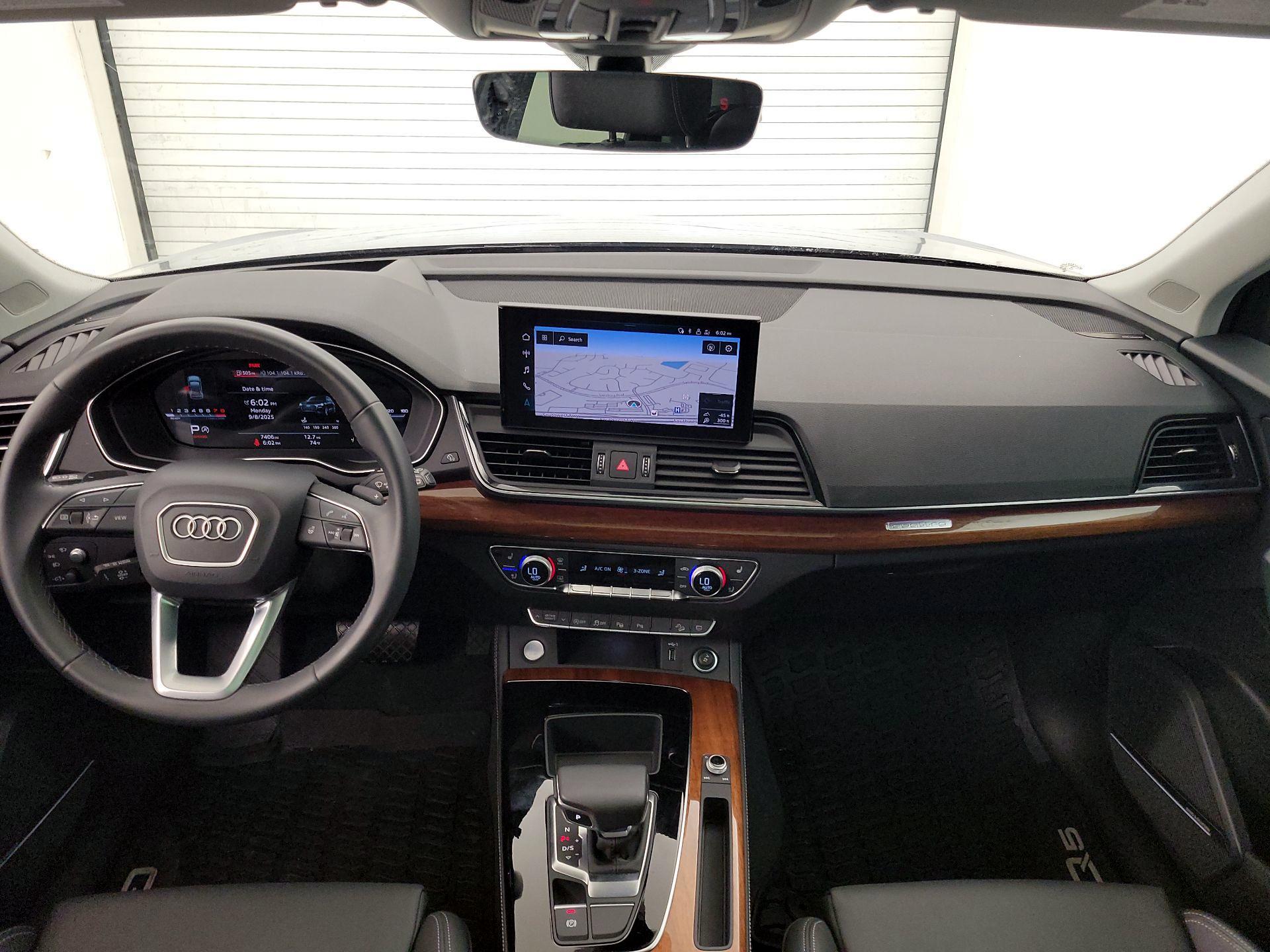 Thumbnail: 2023 Audi Q5 - 9