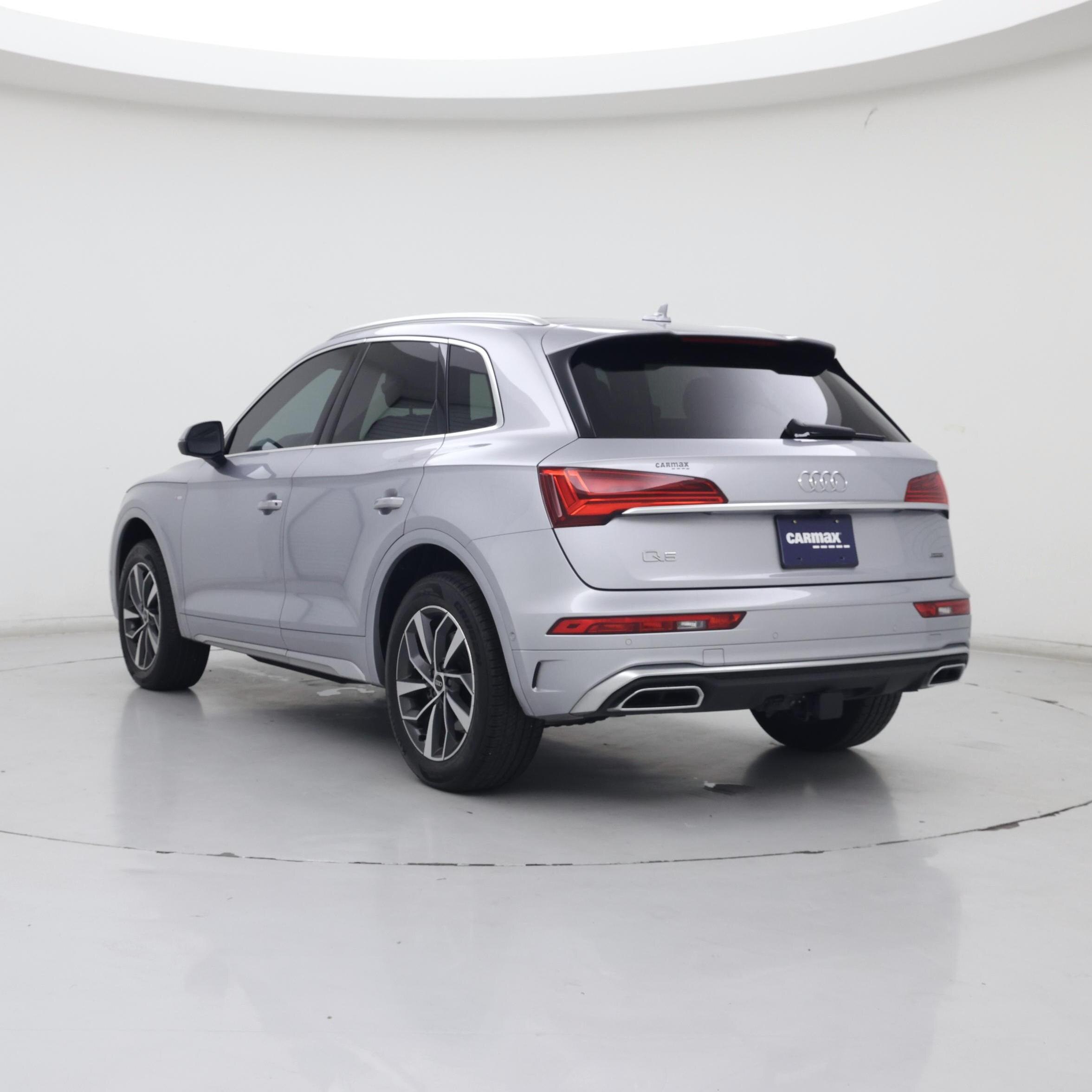 Thumbnail: 2023 Audi Q5 - 2