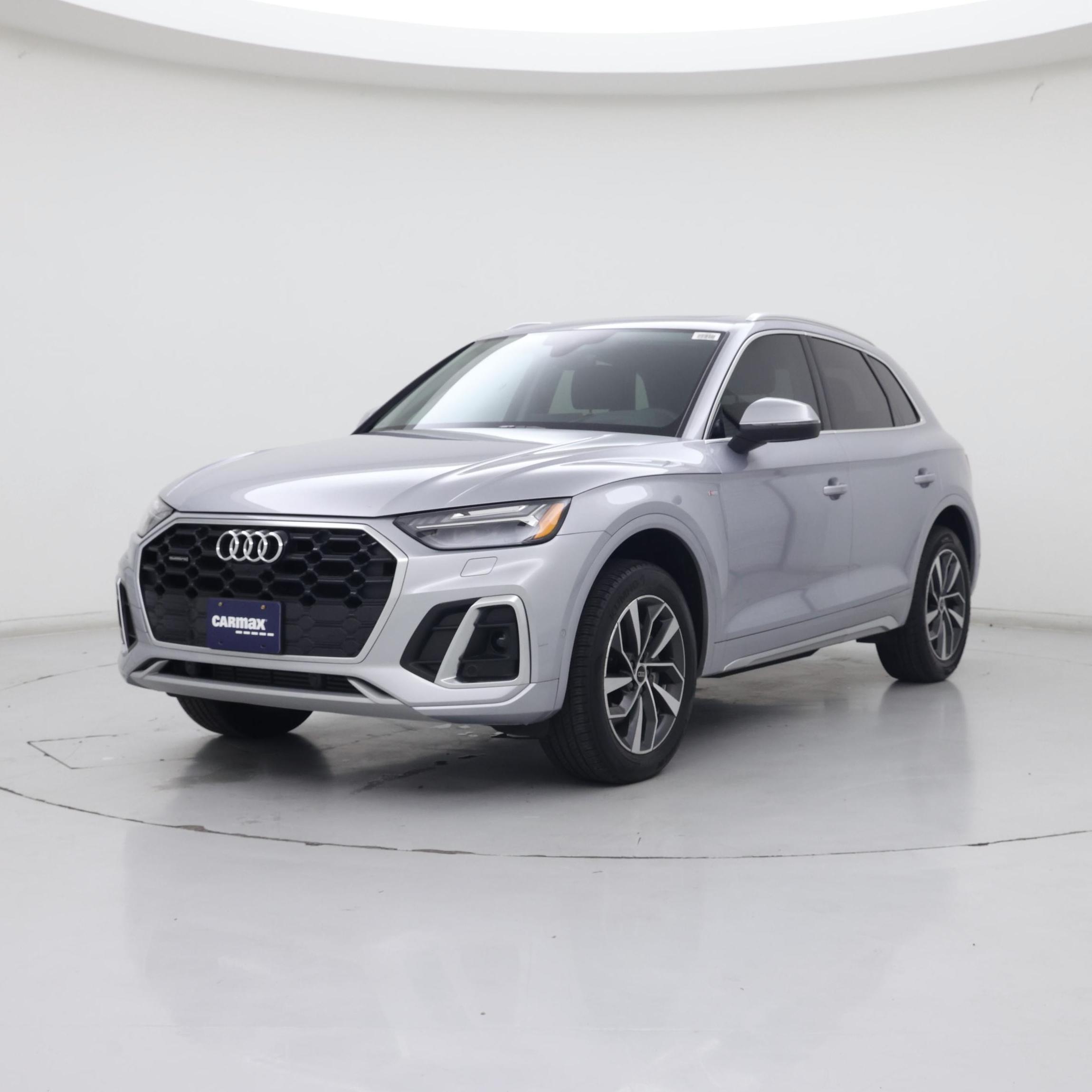 Thumbnail: 2023 Audi Q5 - 4