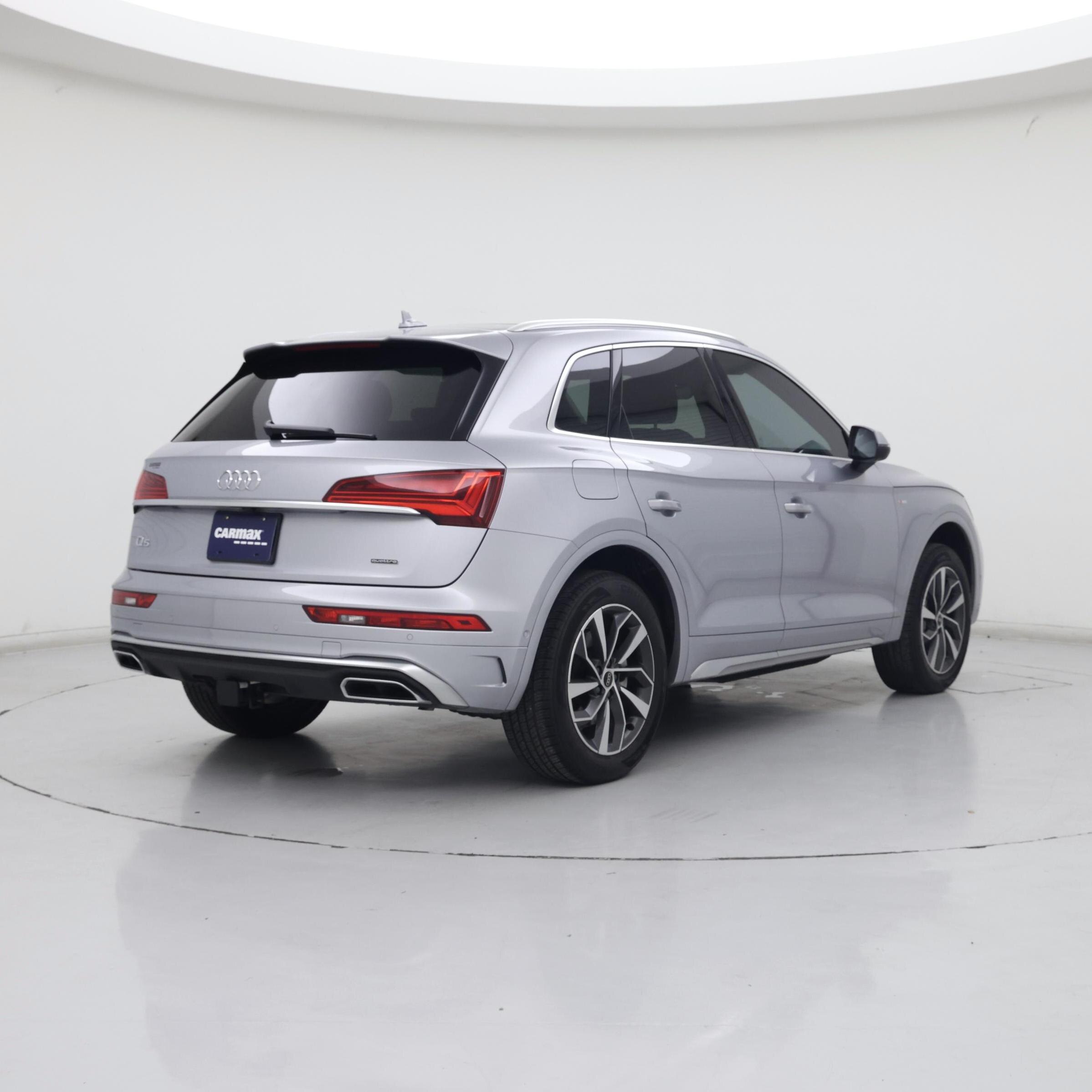 Thumbnail: 2023 Audi Q5 - 8