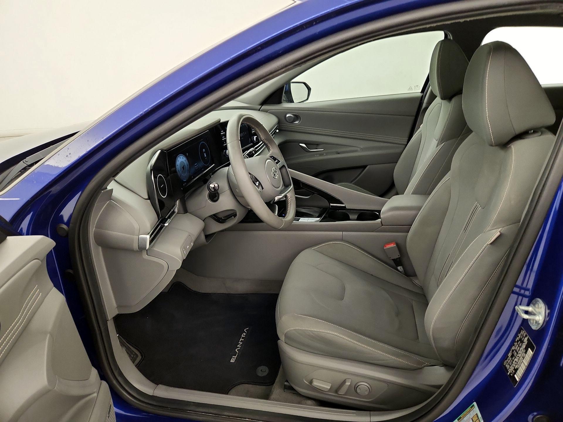 Thumbnail: 2021 Hyundai Elantra - 11