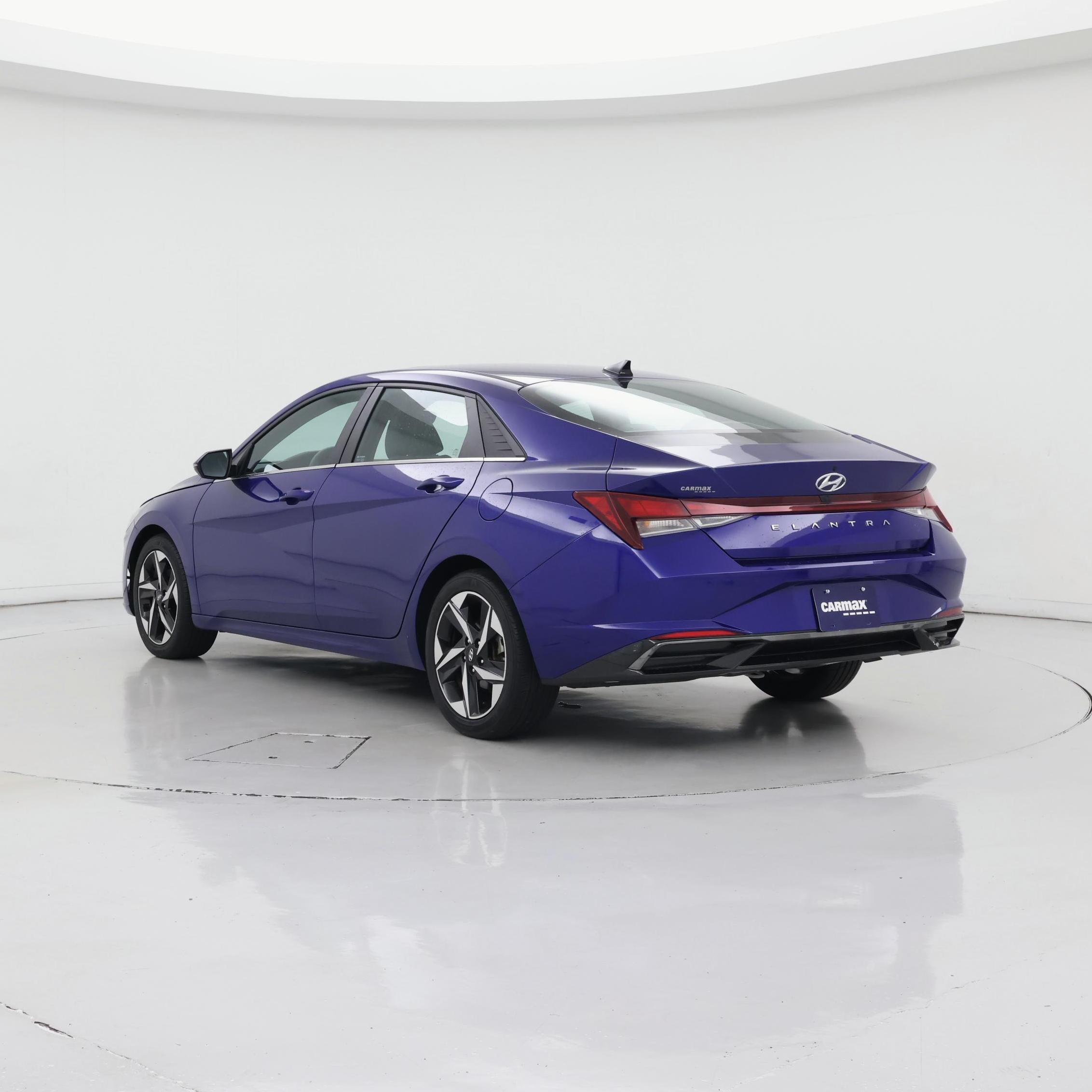 Thumbnail: 2021 Hyundai Elantra - 2
