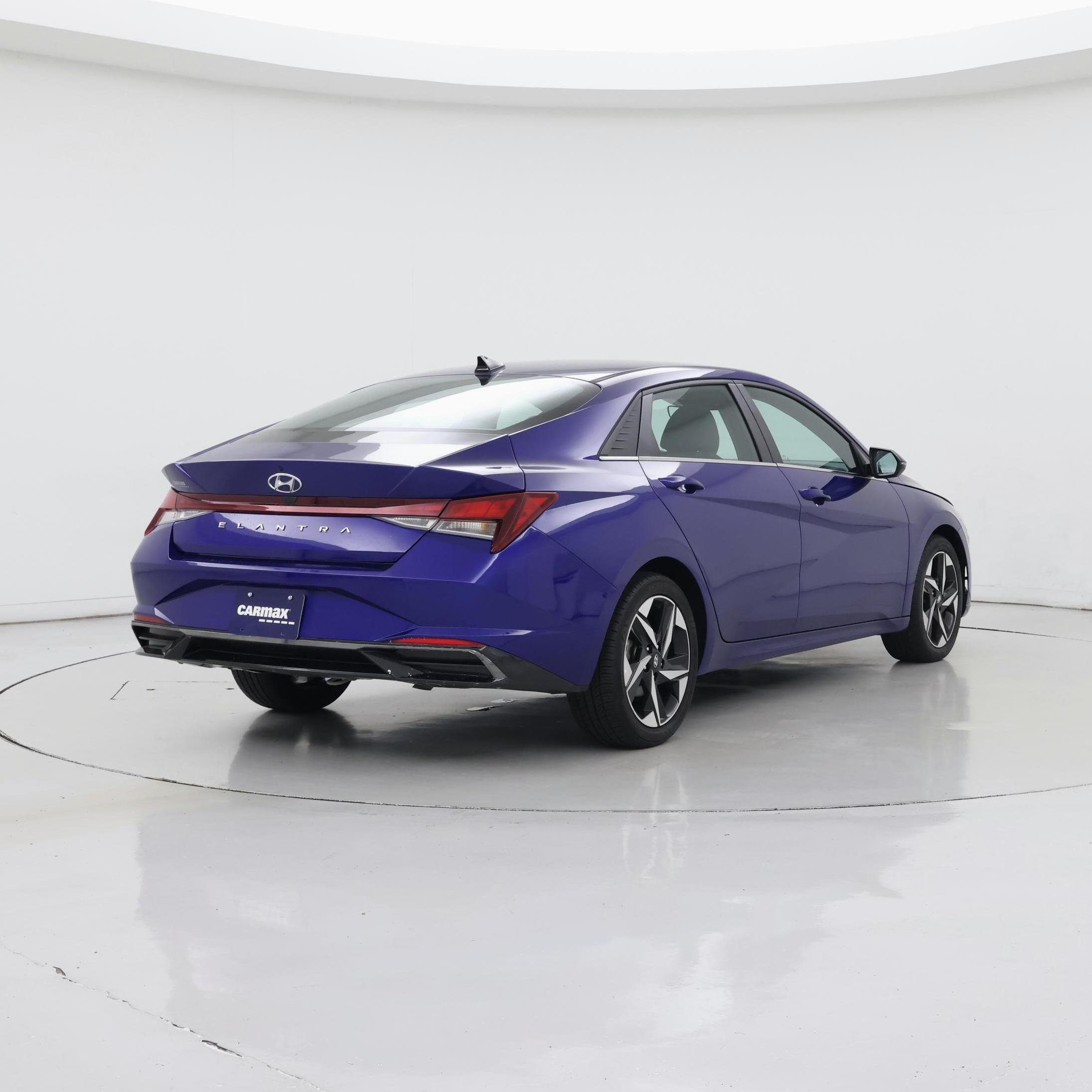 Thumbnail: 2021 Hyundai Elantra - 8