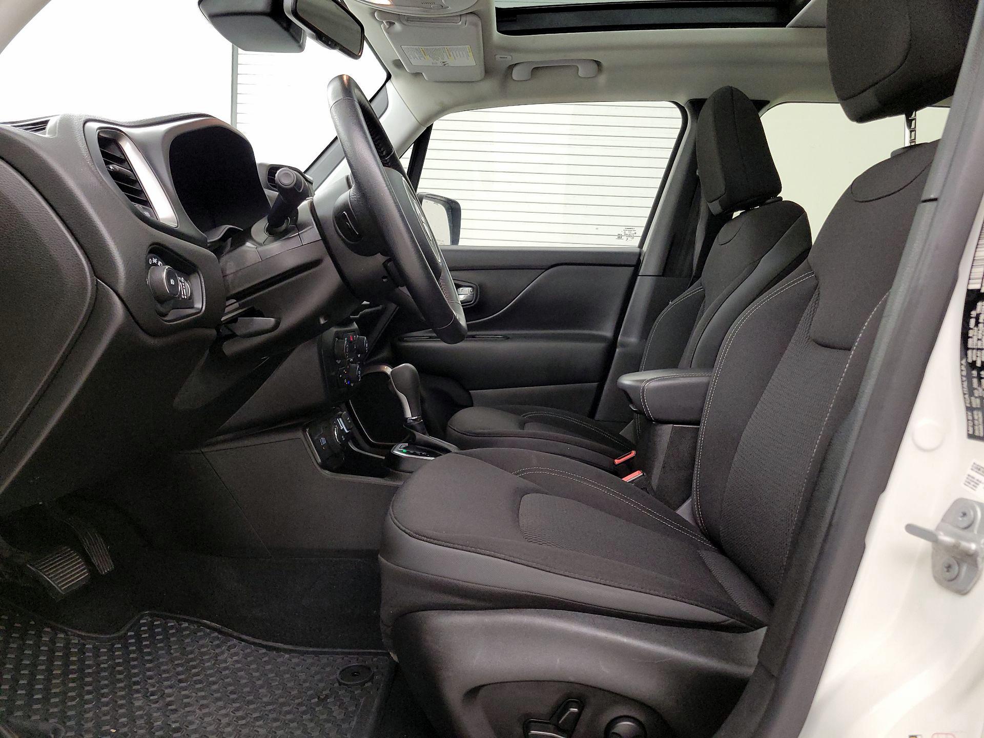Thumbnail: 2023 Jeep Renegade - 11