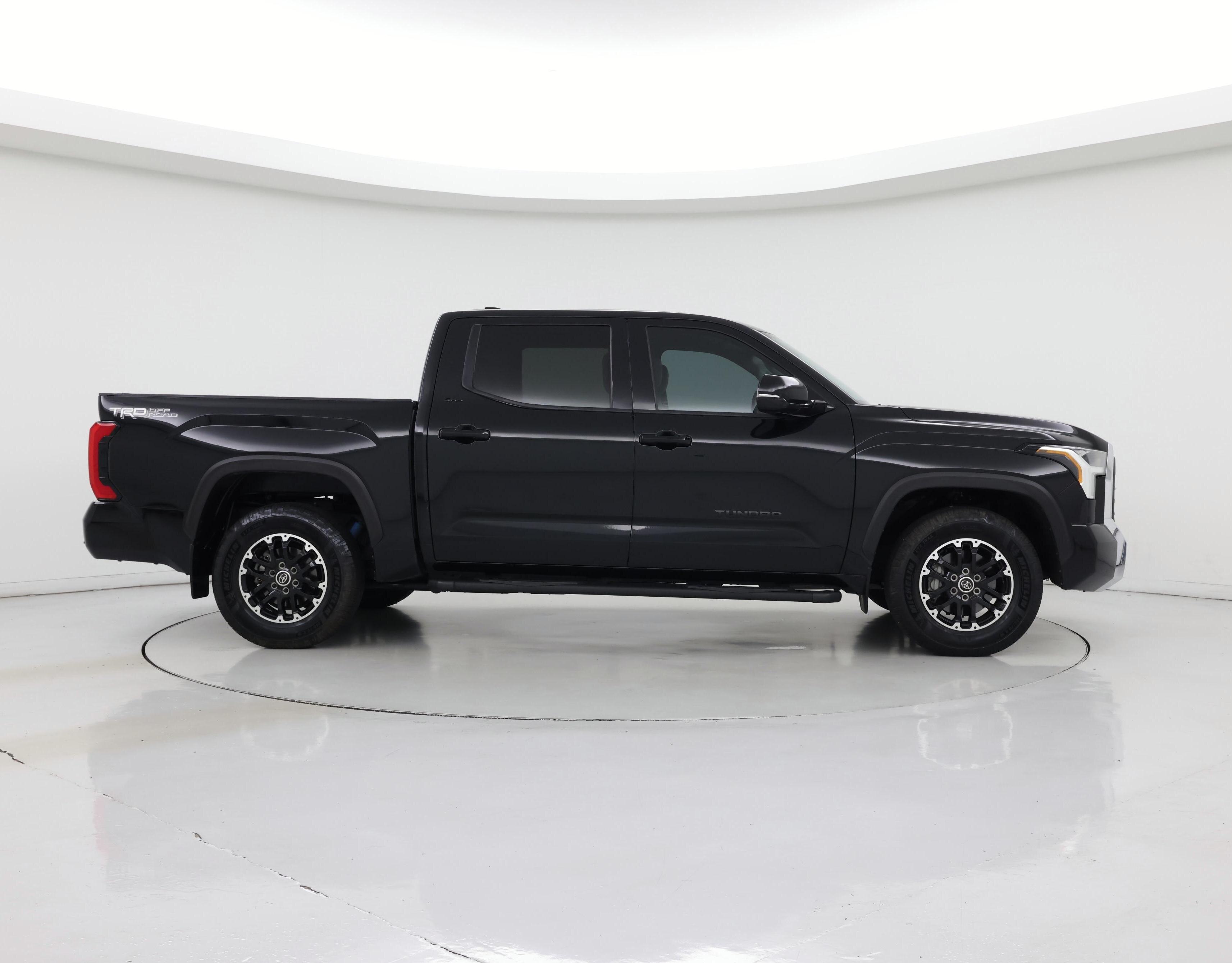 Thumbnail: 2022 Toyota Tundra - 7