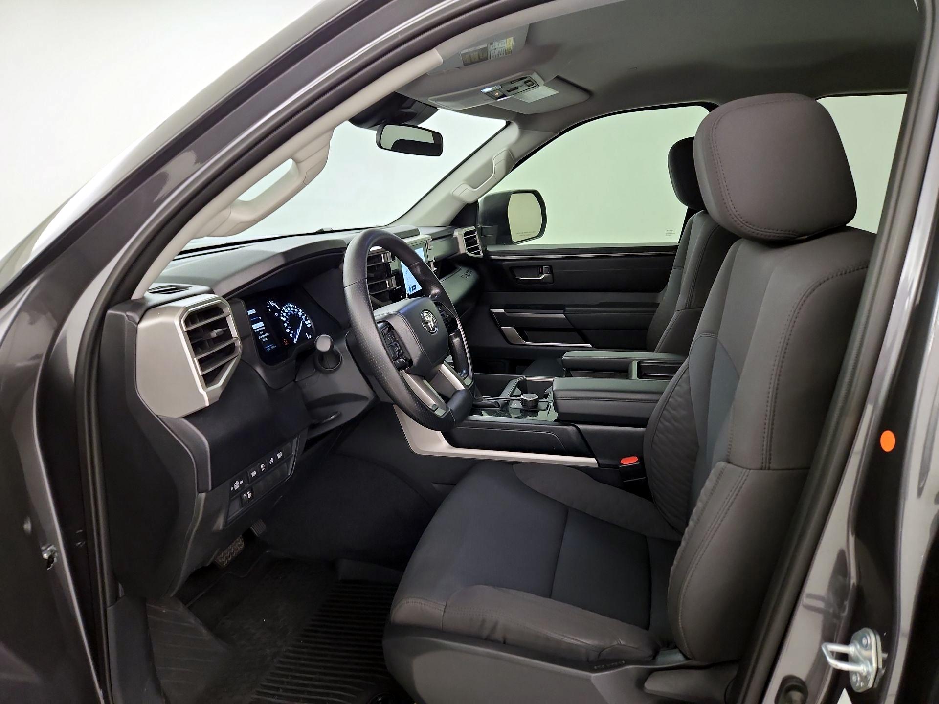 Thumbnail: 2022 Toyota Tundra - 11