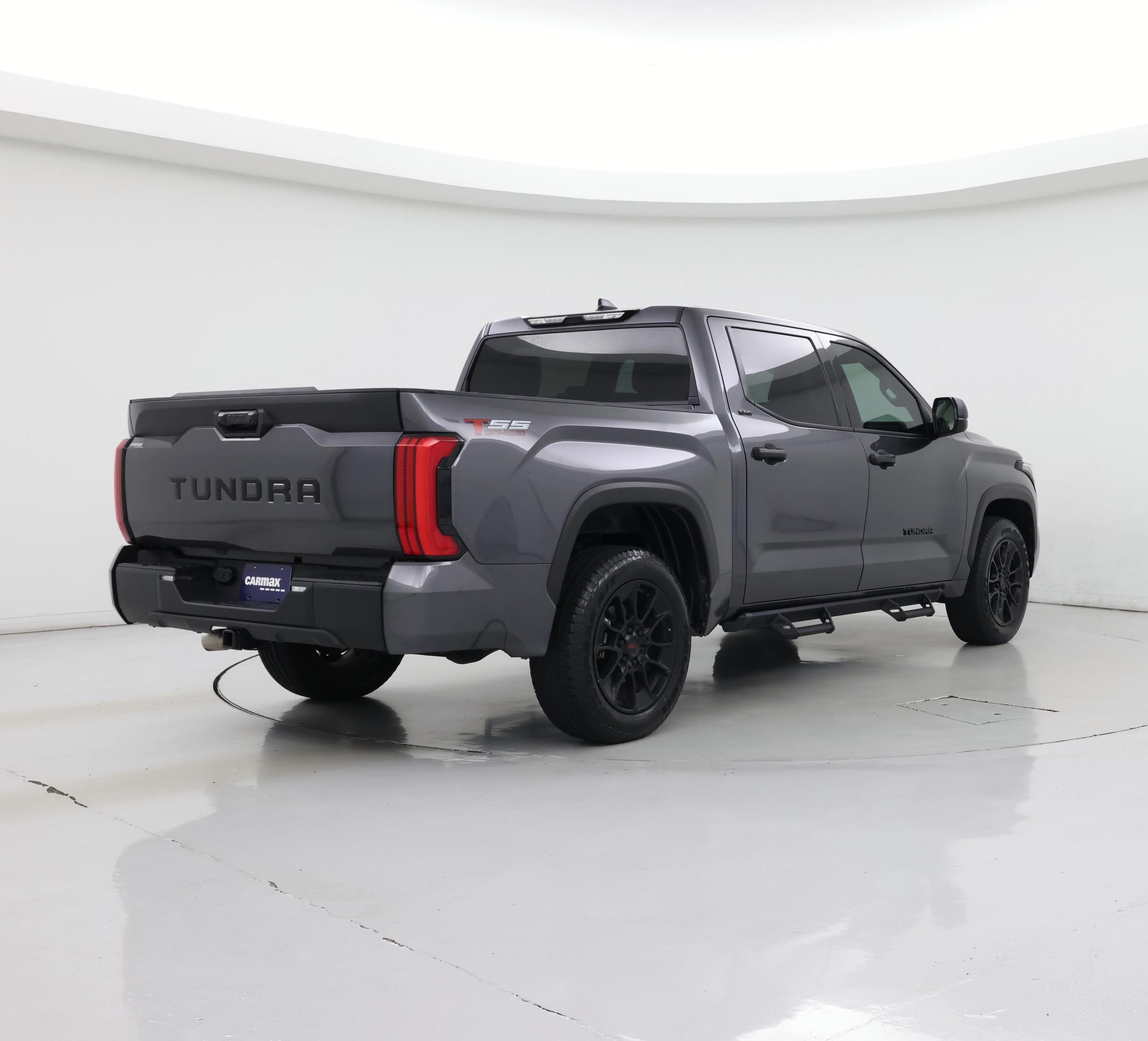 Thumbnail: 2022 Toyota Tundra - 8