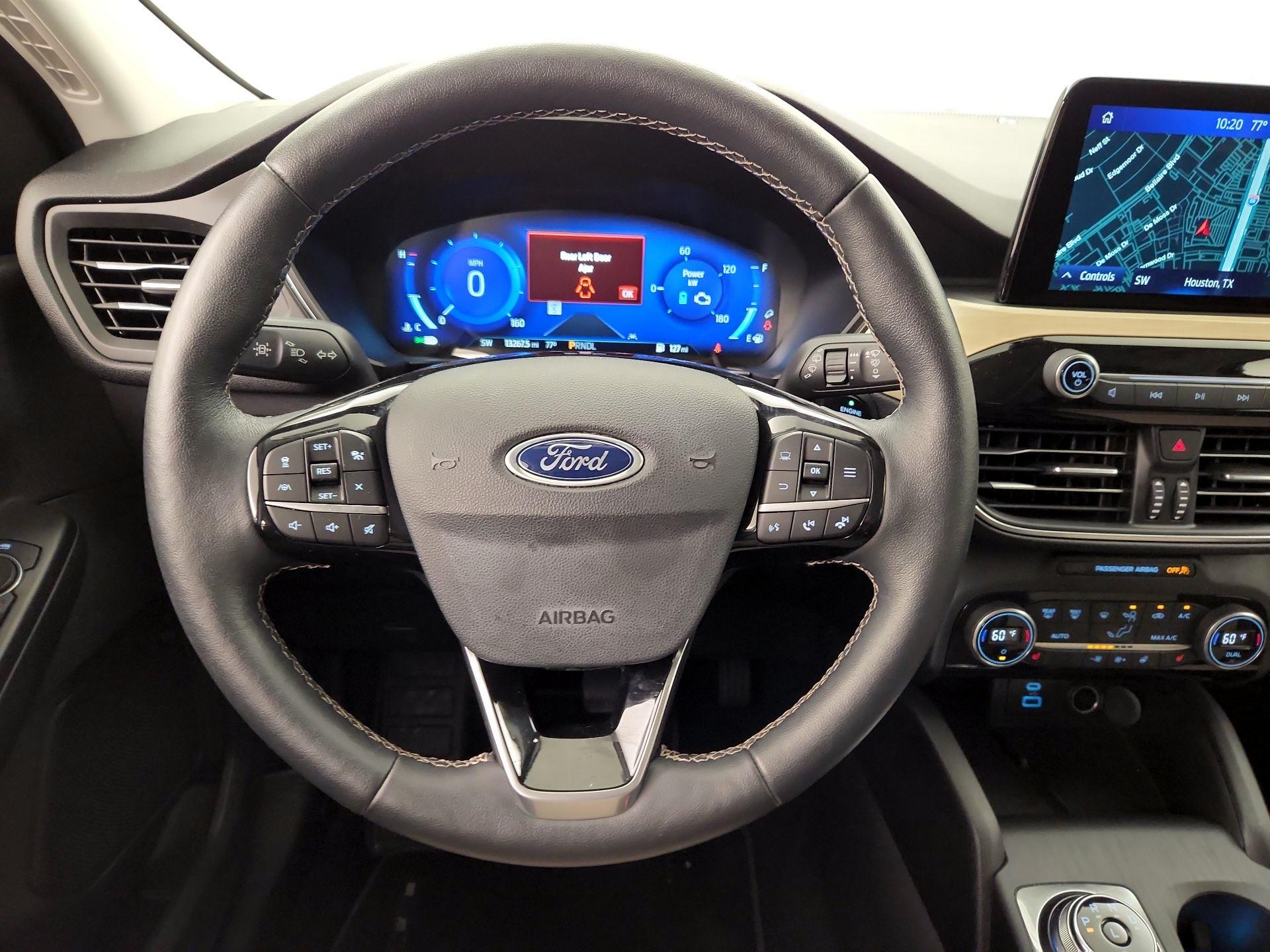 Thumbnail: 2021 Ford Escape - 10
