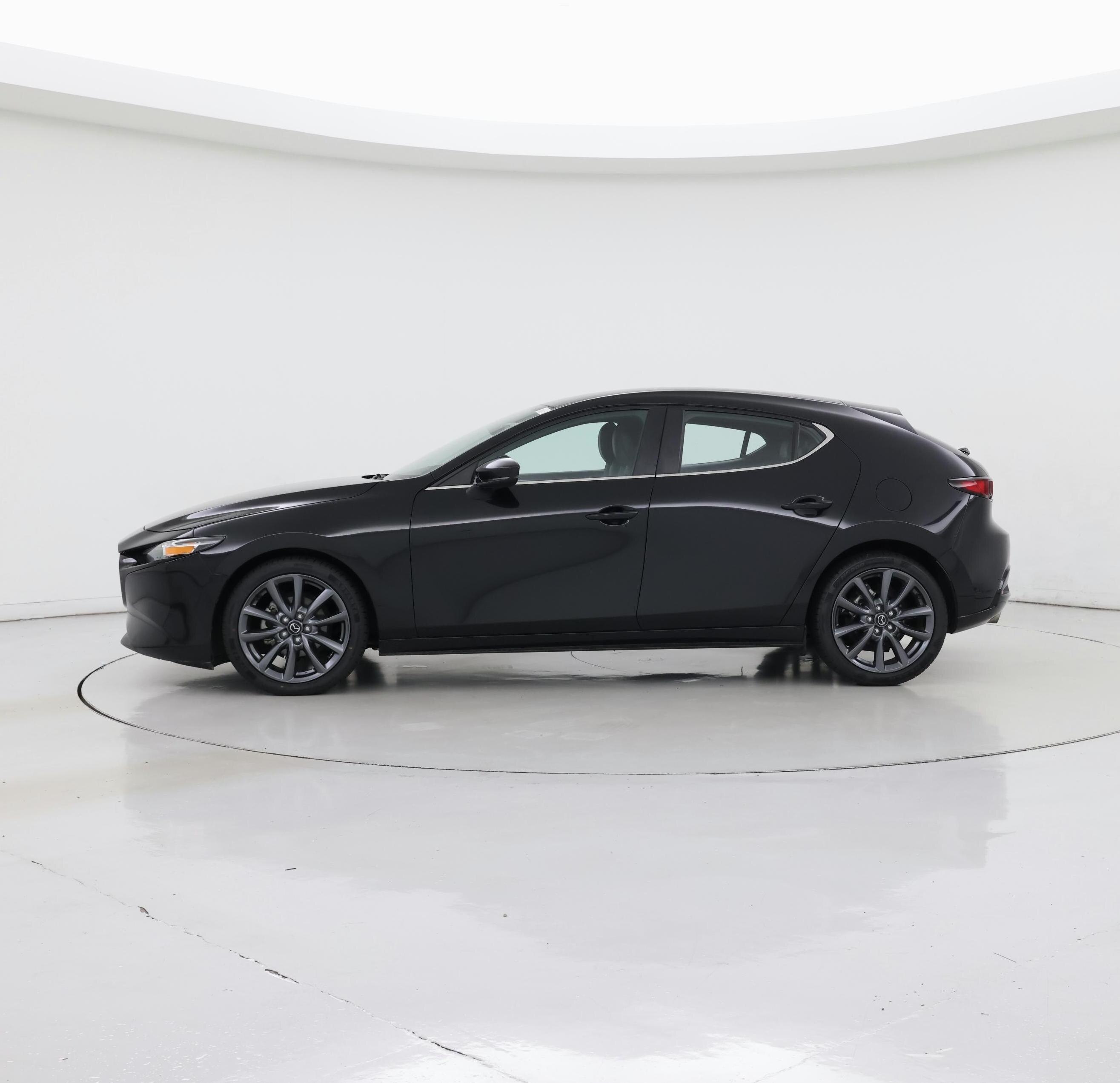 Thumbnail: 2020 Mazda Mazda3 - 3