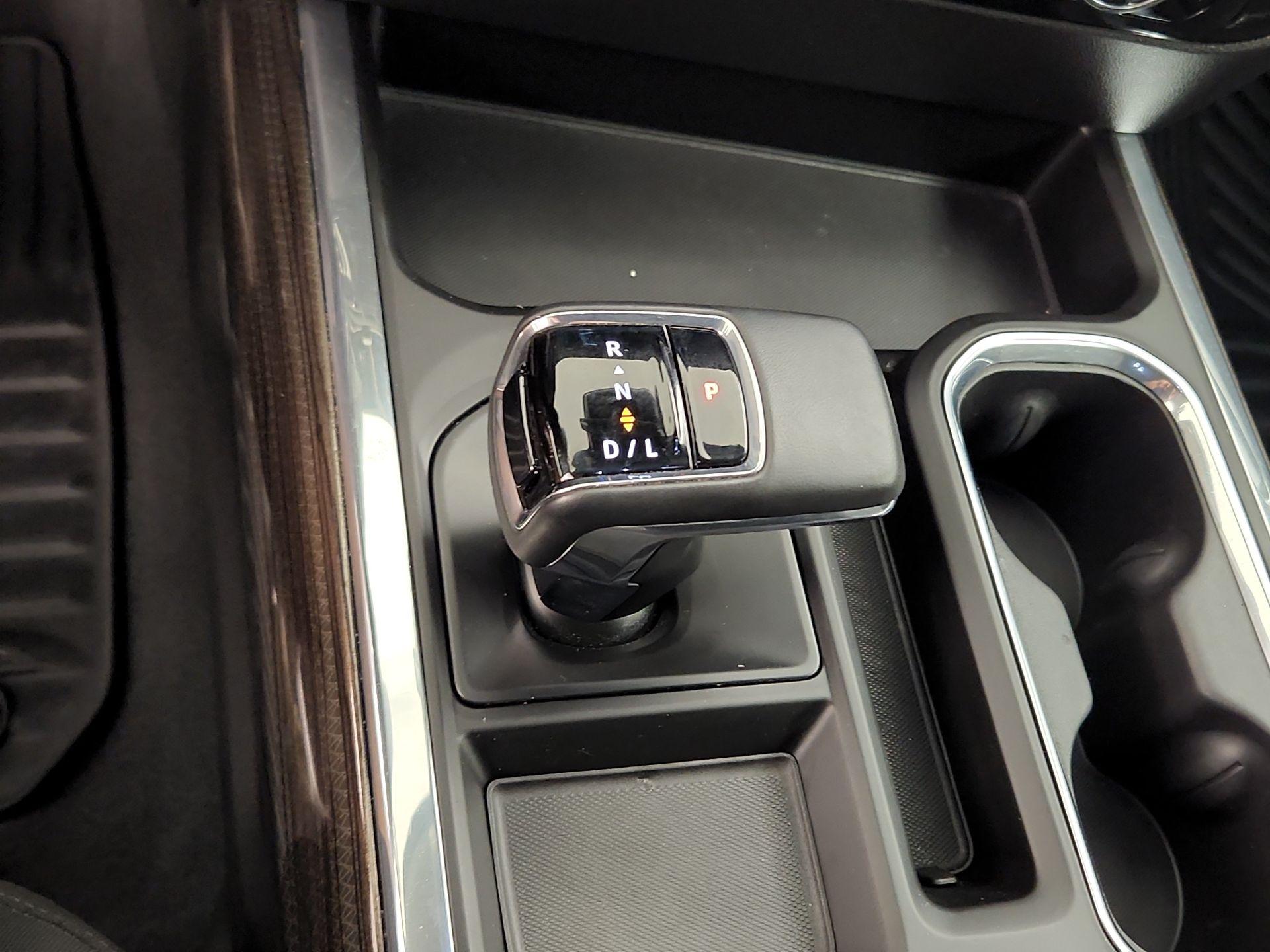 Thumbnail: 2023 Chevrolet Silverado 1500 - 17