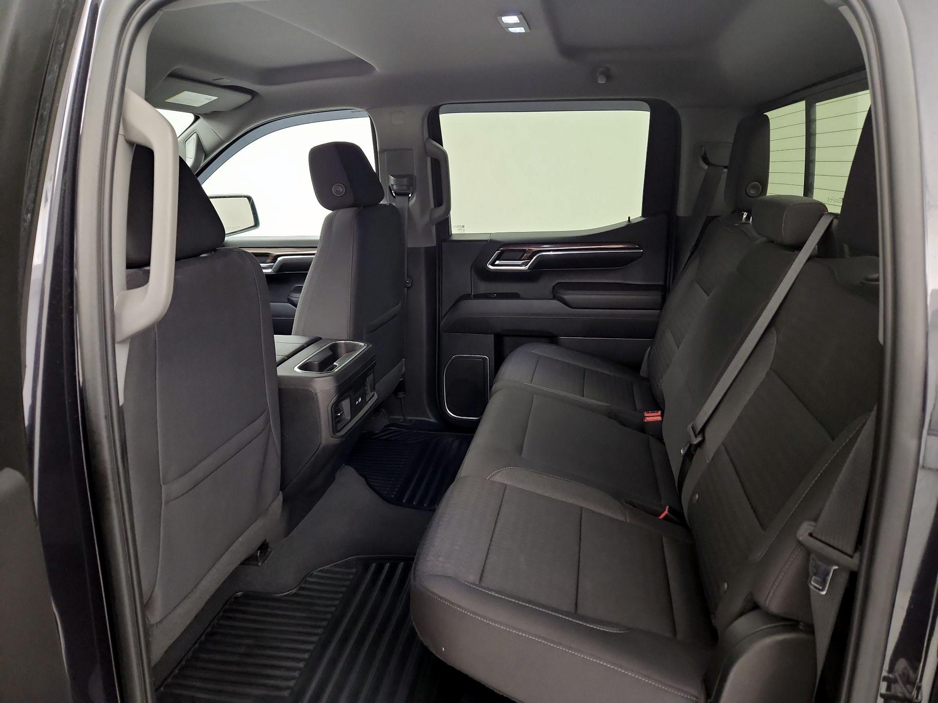 Thumbnail: 2023 Chevrolet Silverado 1500 - 19
