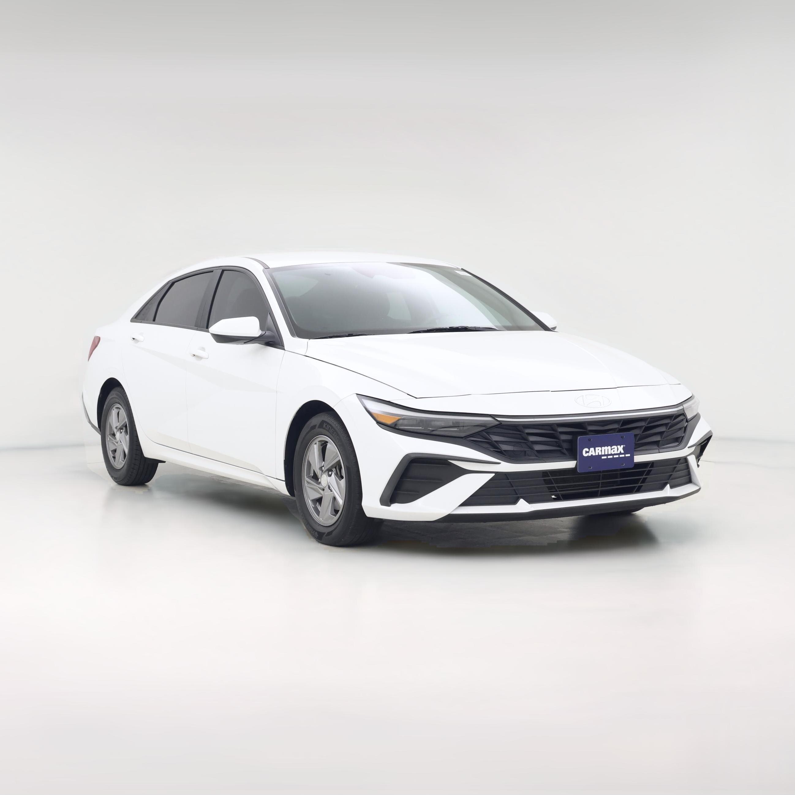 Thumbnail: 2024 Hyundai Elantra - 1