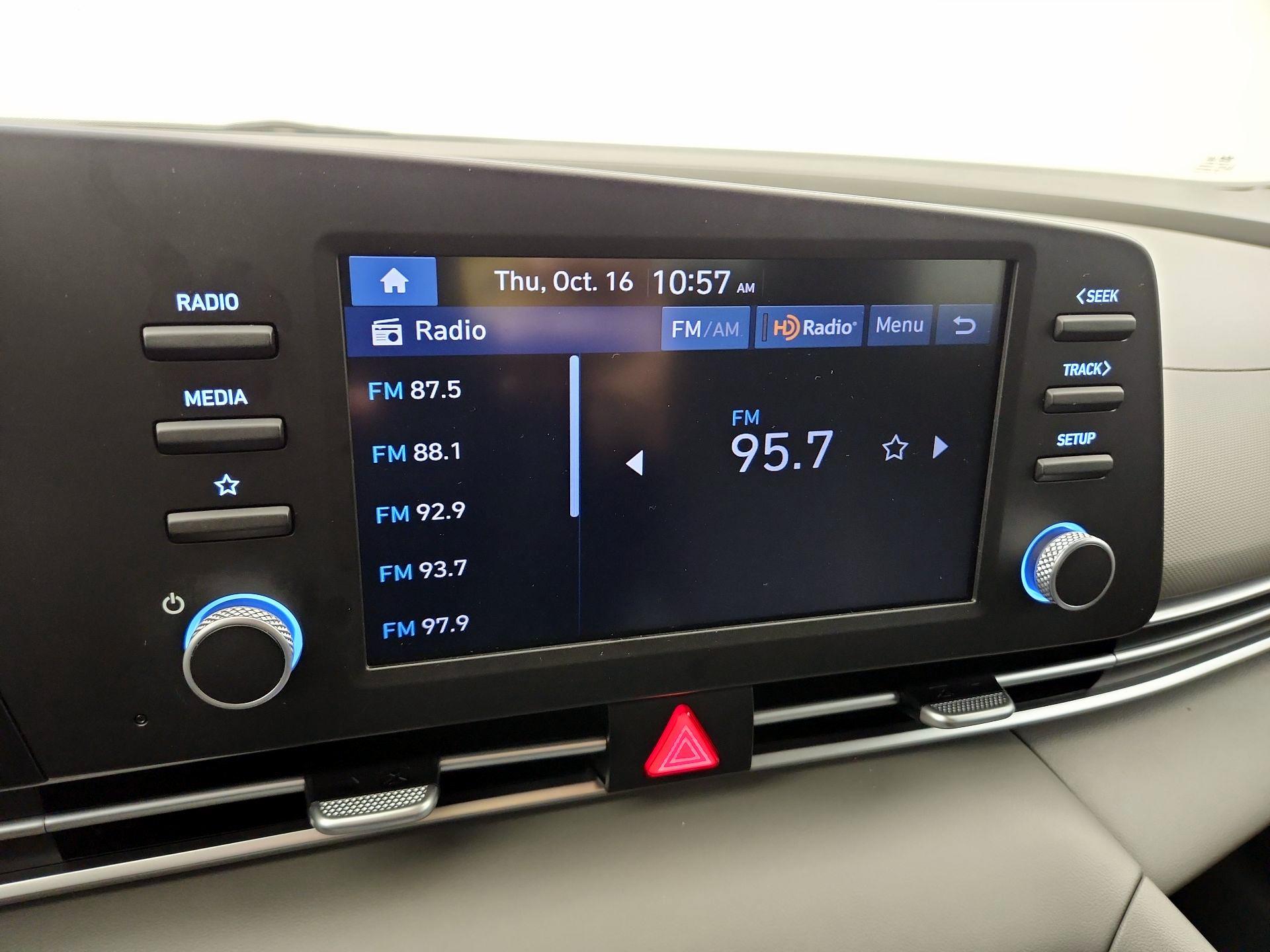 Thumbnail: 2024 Hyundai Elantra - 15