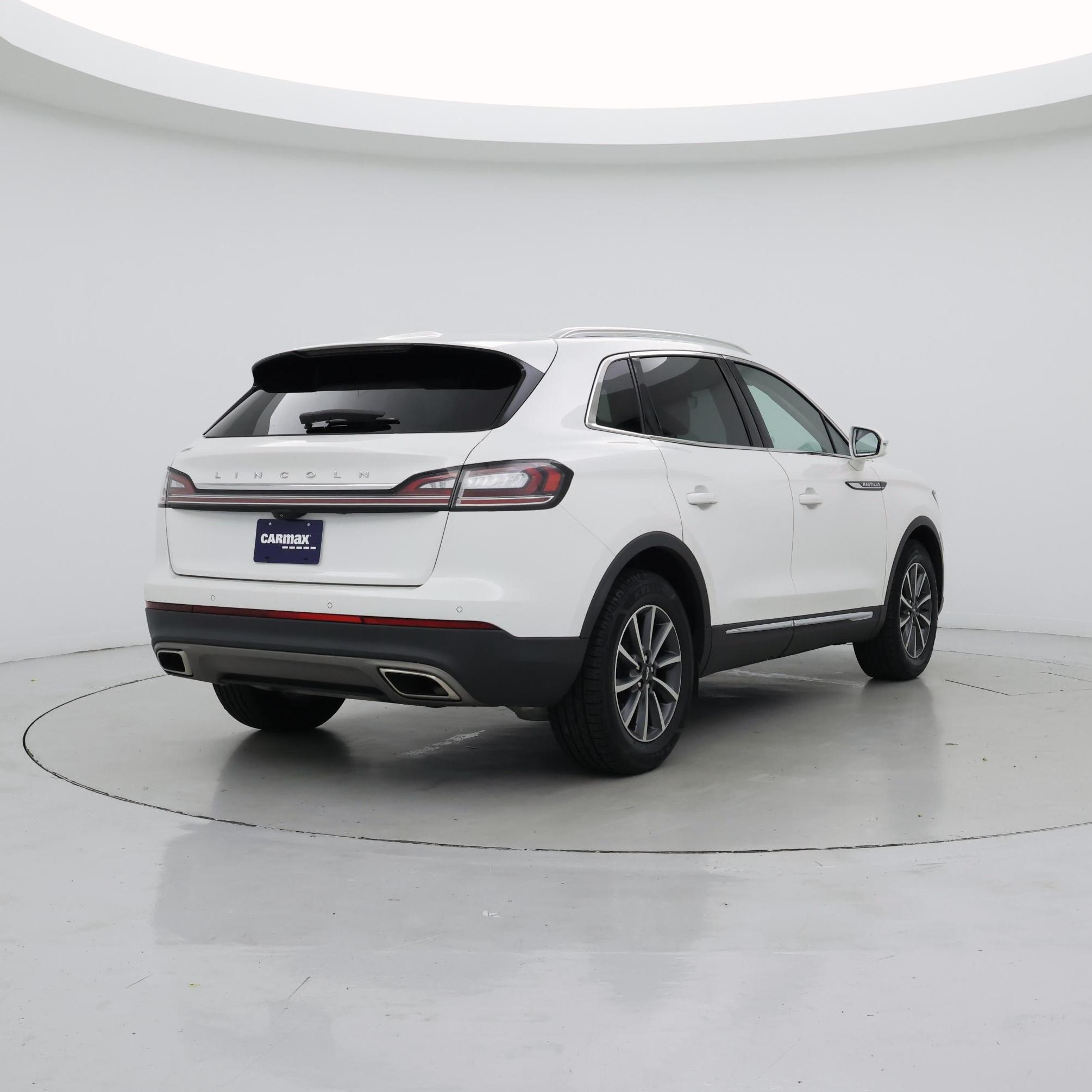 Thumbnail: 2021 Lincoln Nautilus - 8