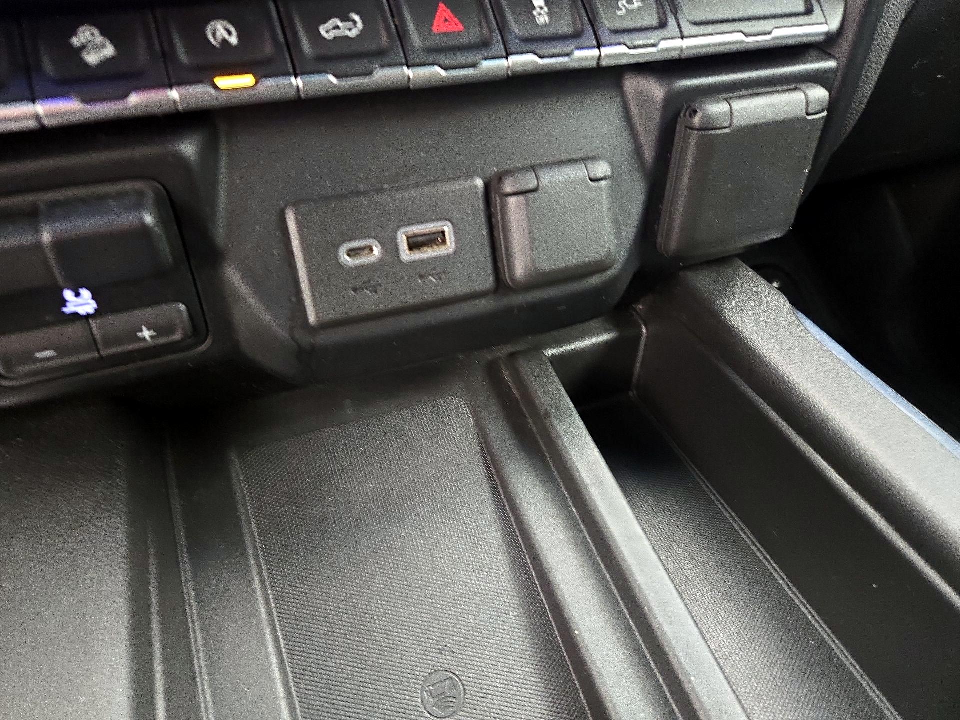 Thumbnail: 2021 GMC Sierra 1500 - 19