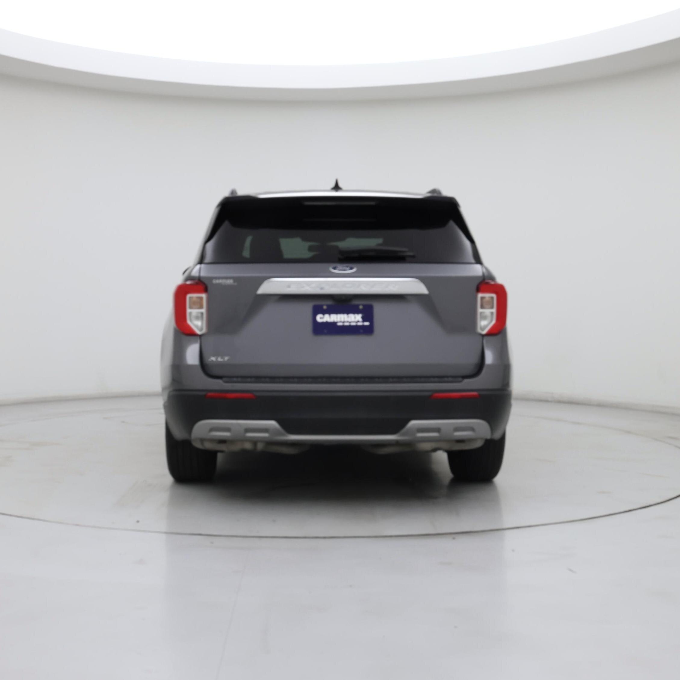 Thumbnail: 2022 Ford Explorer - 6