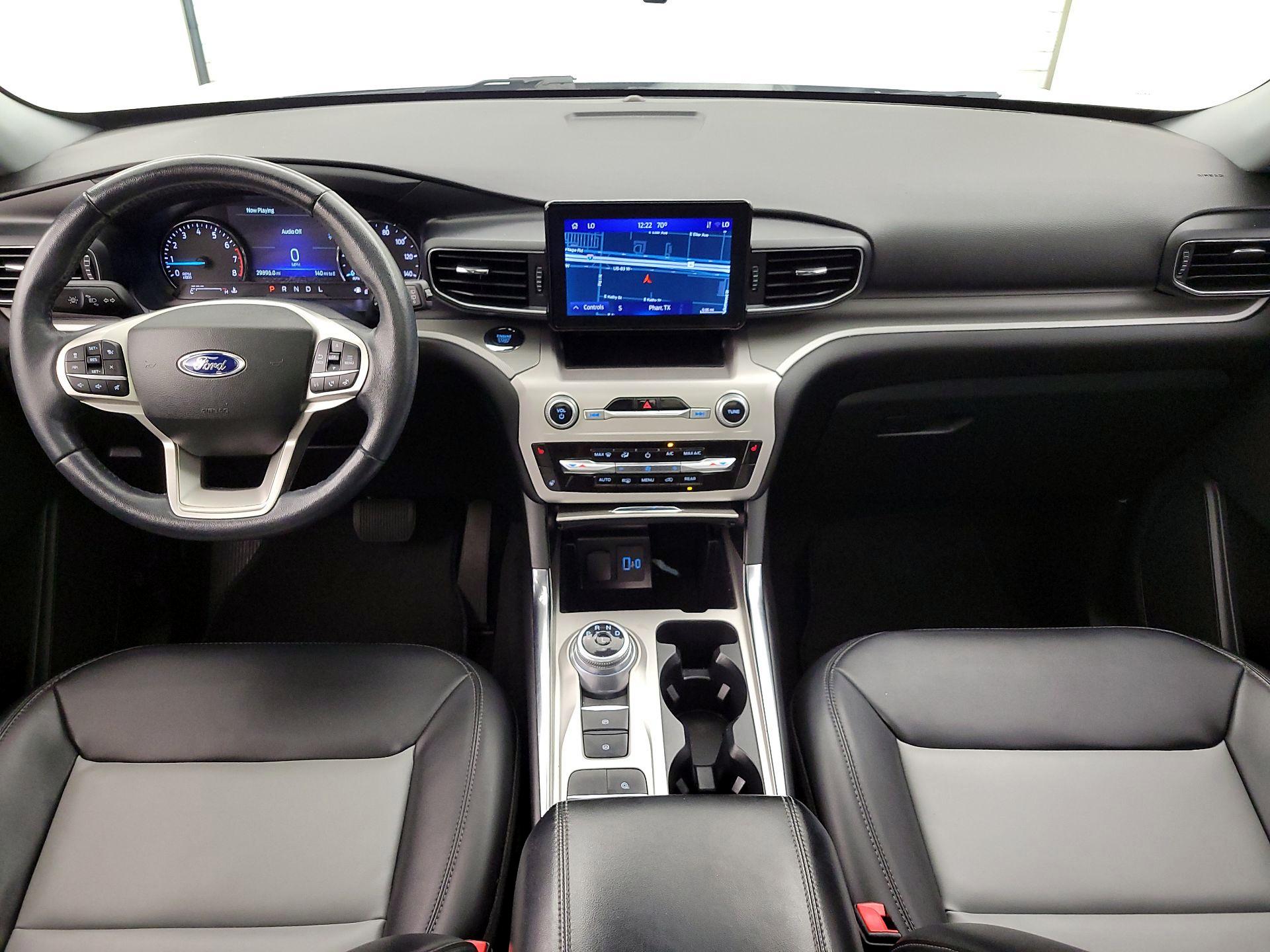 Thumbnail: 2022 Ford Explorer - 9
