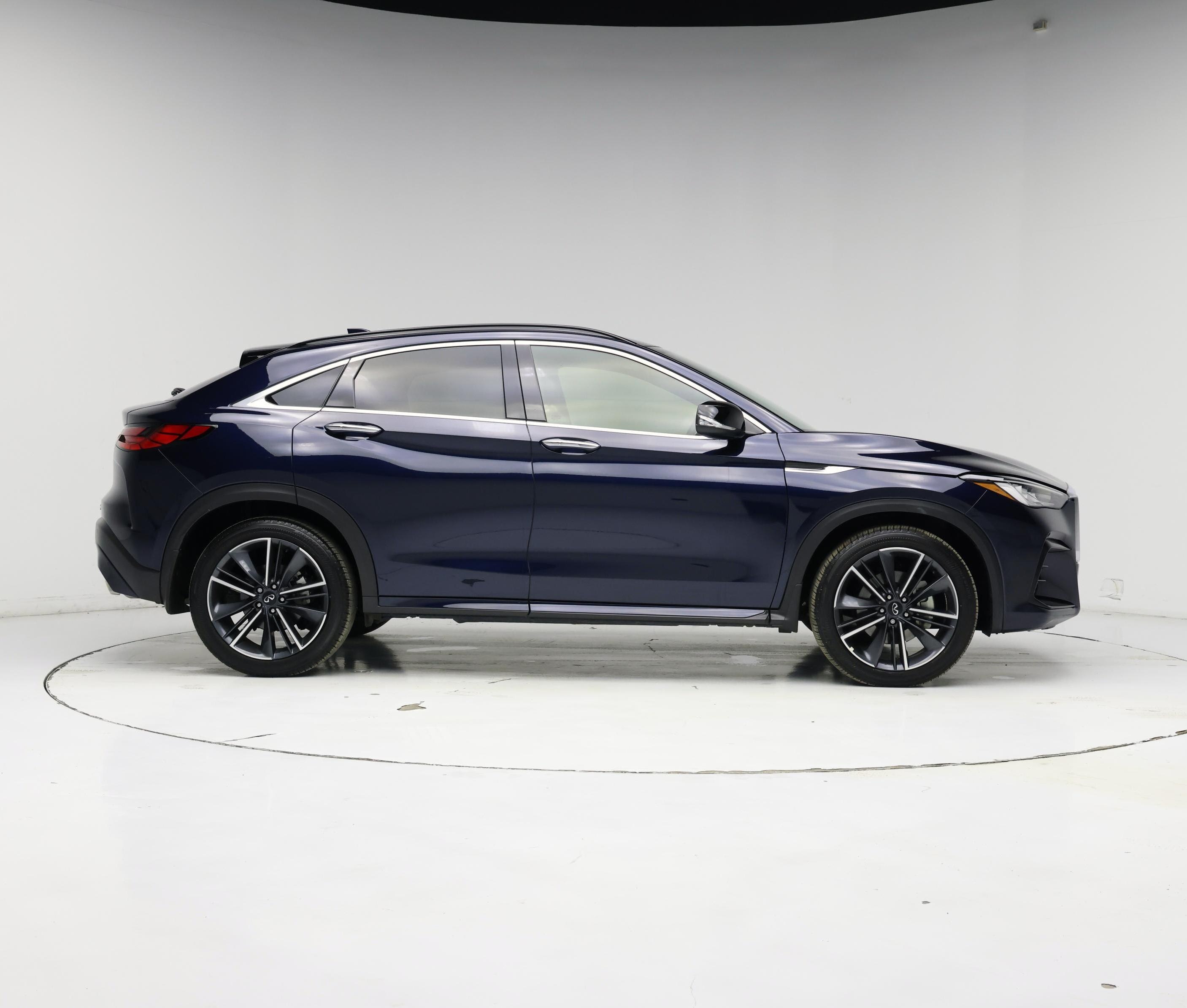 Thumbnail: 2025 INFINITI QX55 - 7