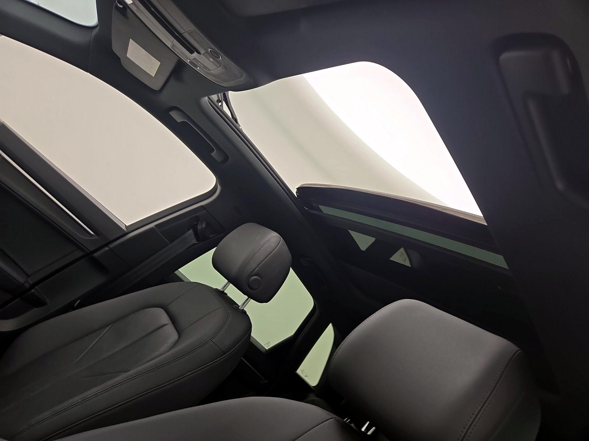Thumbnail: 2019 Audi Q3 - 19