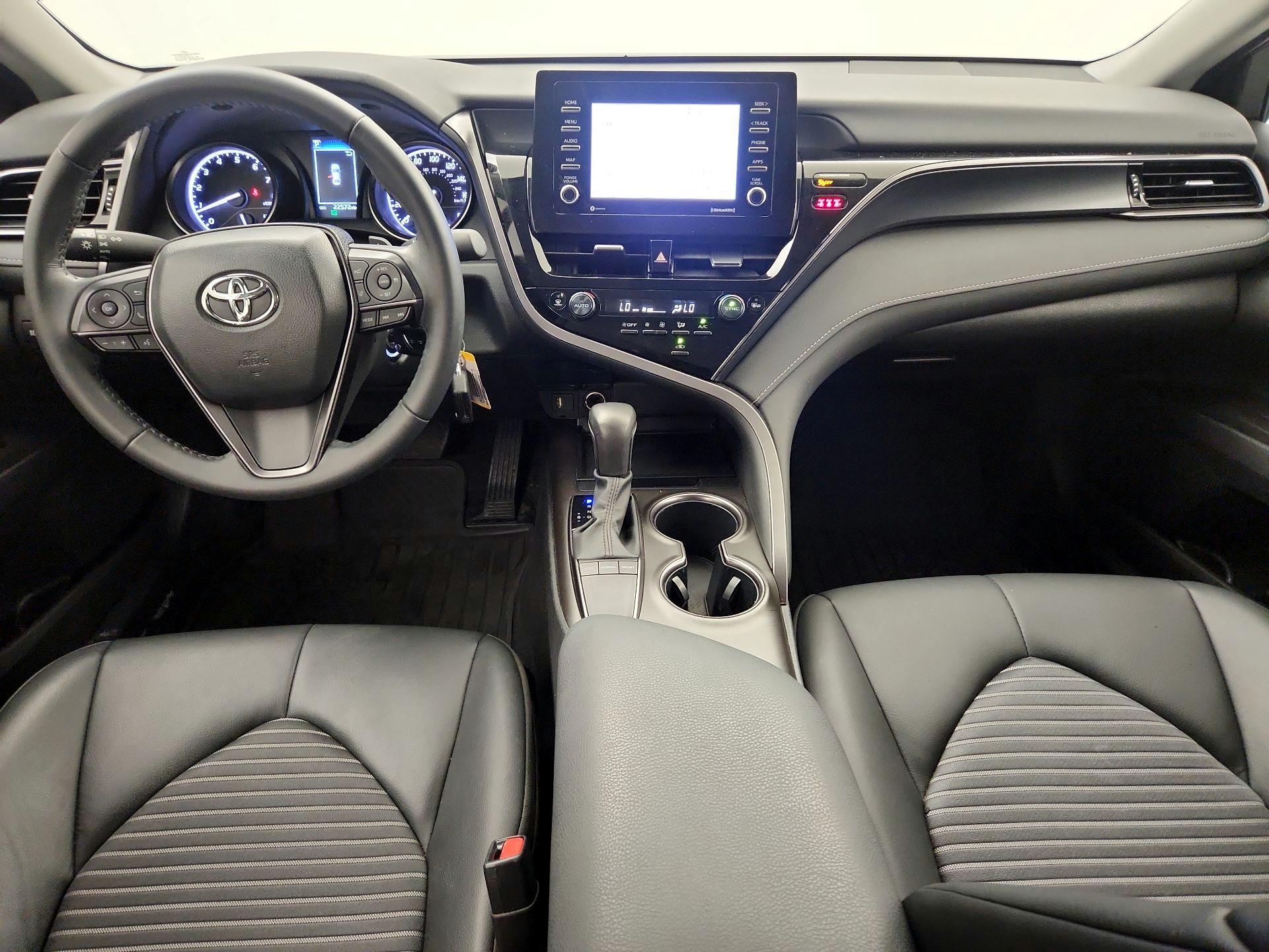 Thumbnail: 2019 Toyota Camry - 9