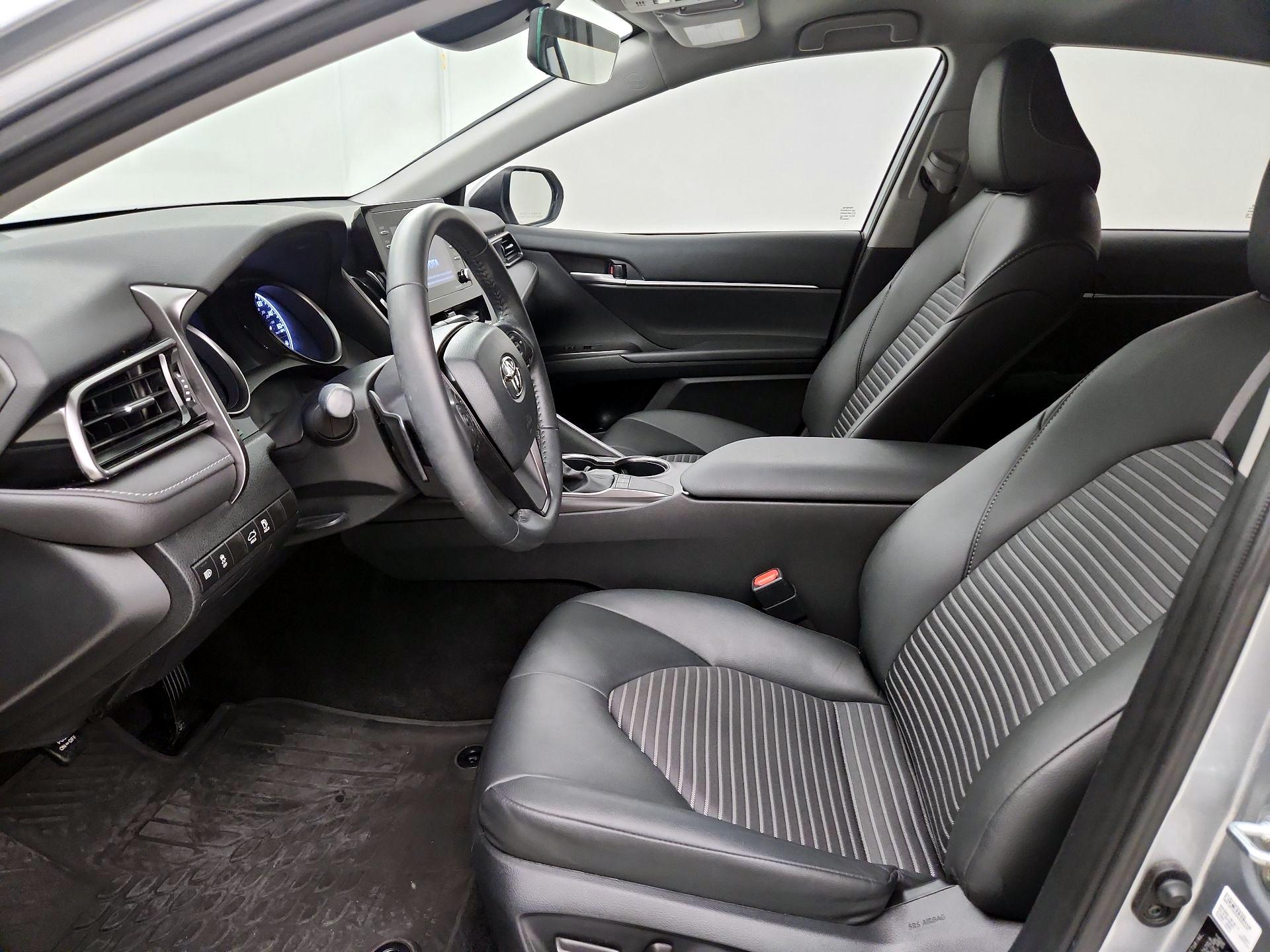 Thumbnail: 2019 Toyota Camry - 11