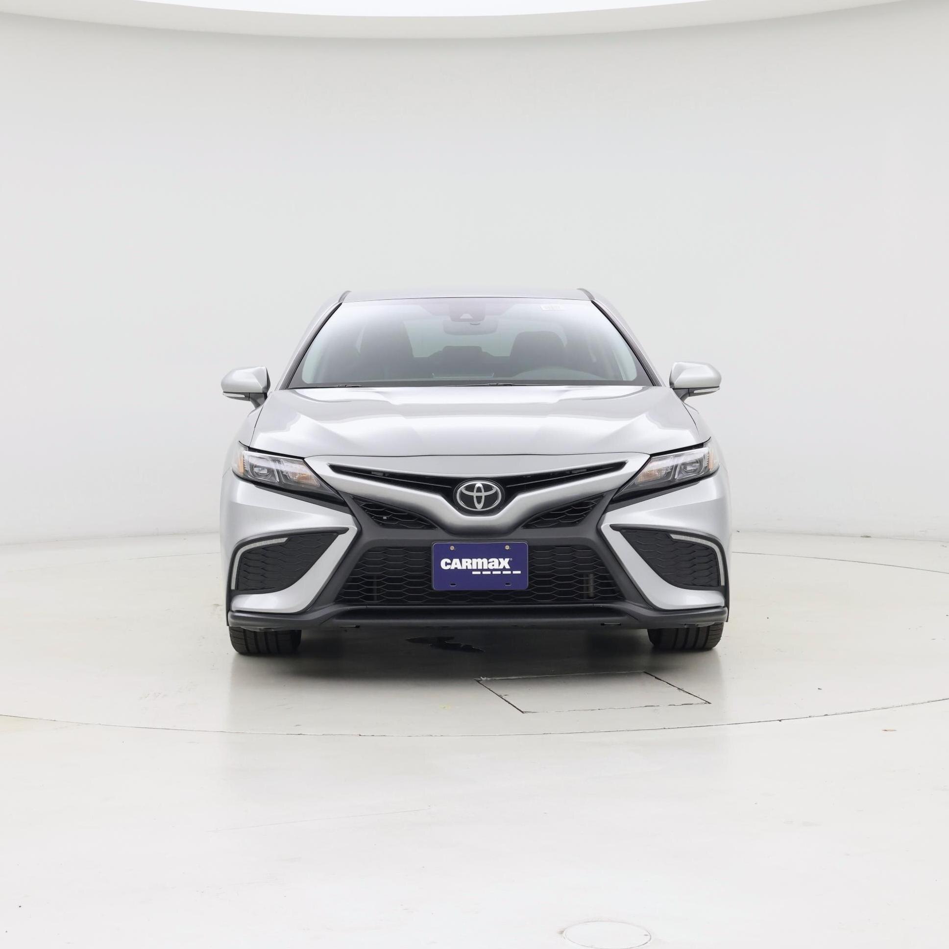 Thumbnail: 2019 Toyota Camry - 5
