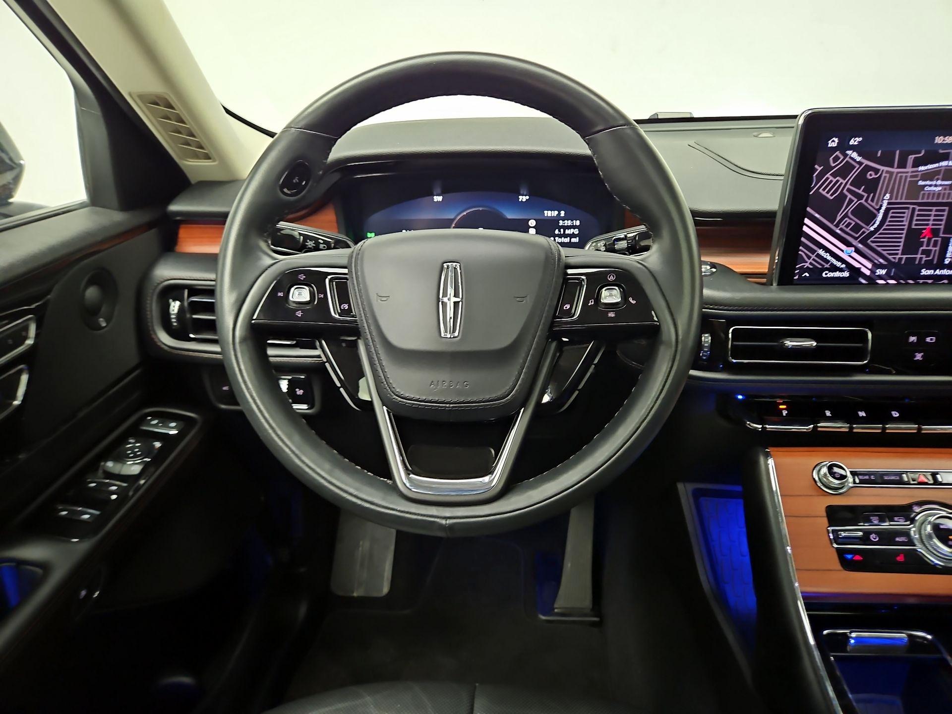 Thumbnail: 2024 Lincoln Aviator - 10