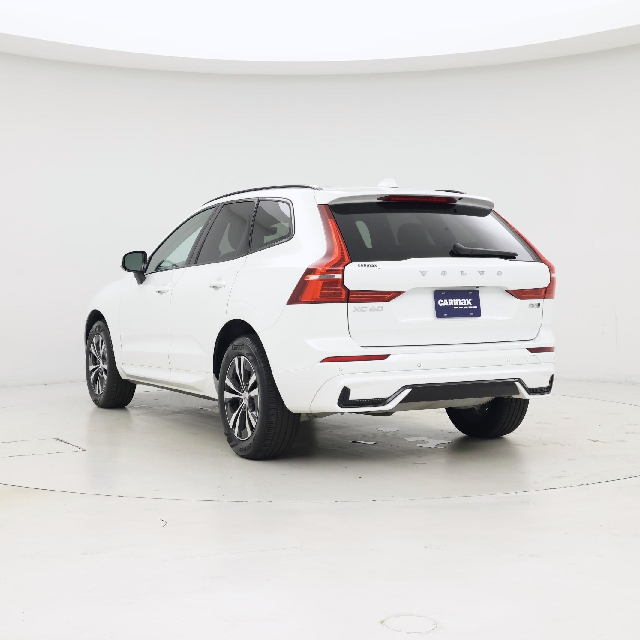 Thumbnail: 2025 Volvo XC60 - 2