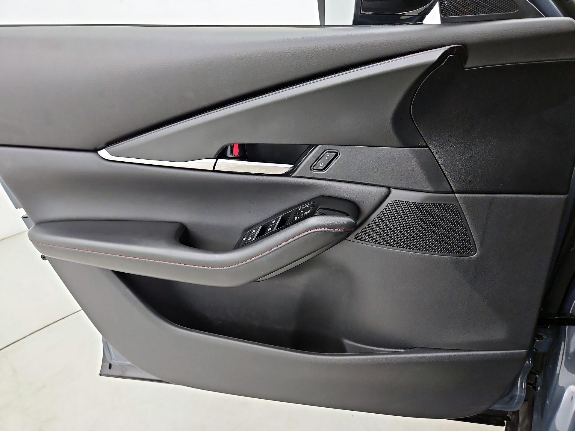 Thumbnail: 2025 Mazda CX-30 - 12