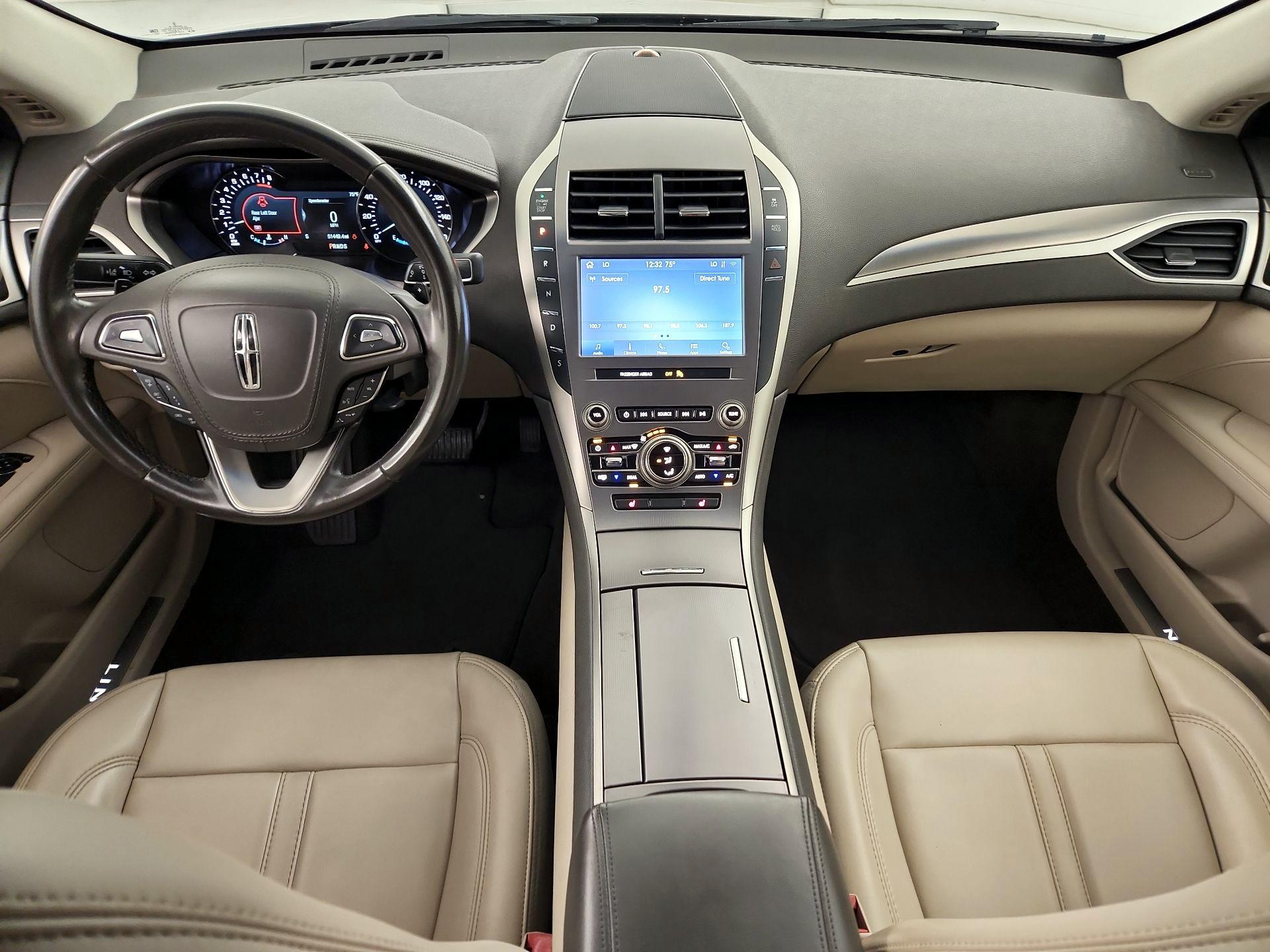 Thumbnail: 2020 Lincoln MKZ - 9