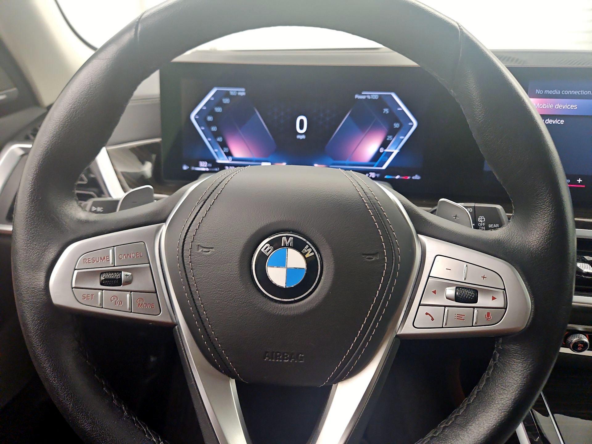 Thumbnail: 2023 BMW X7 - 10