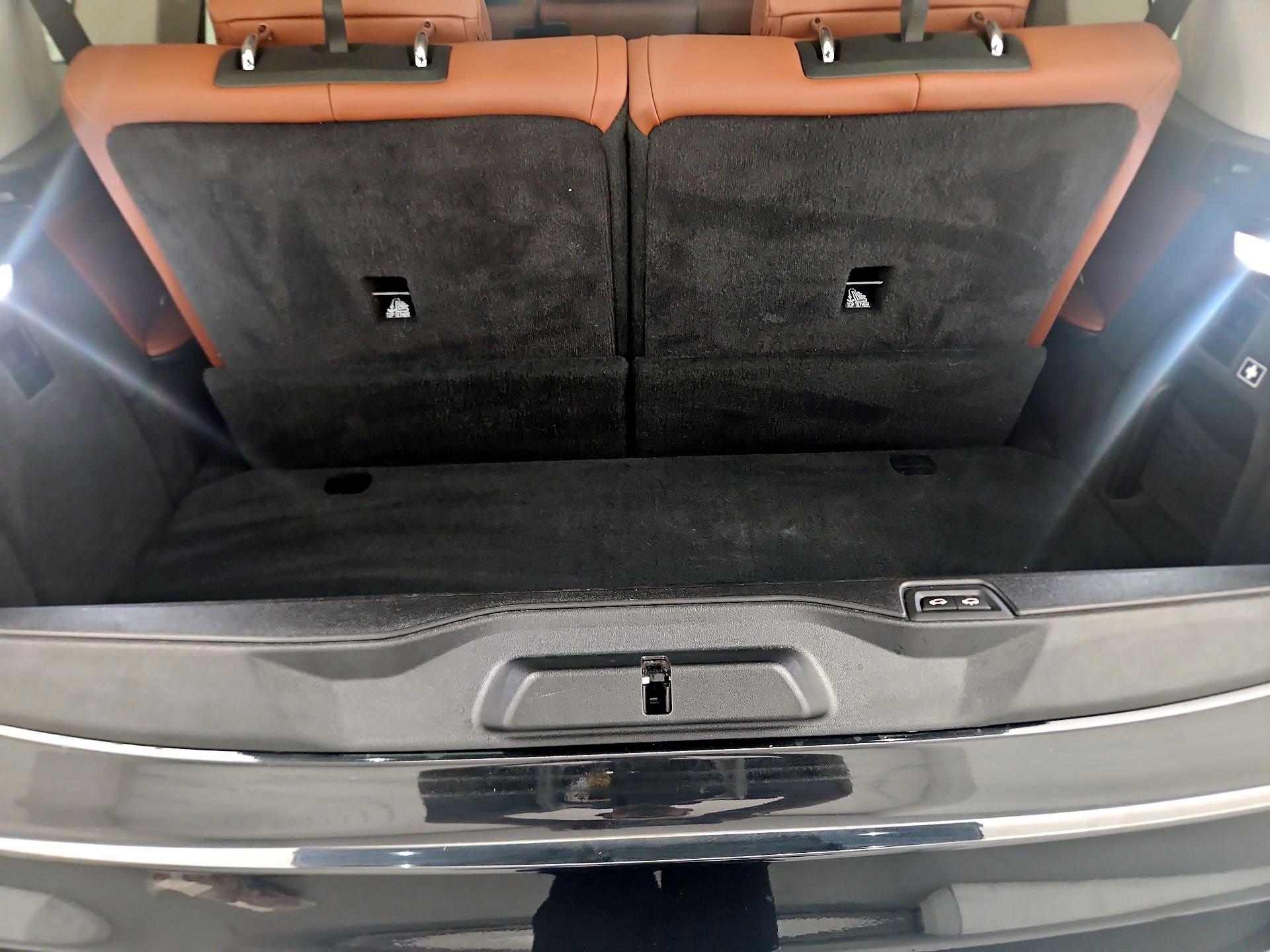 Thumbnail: 2023 BMW X7 - 20
