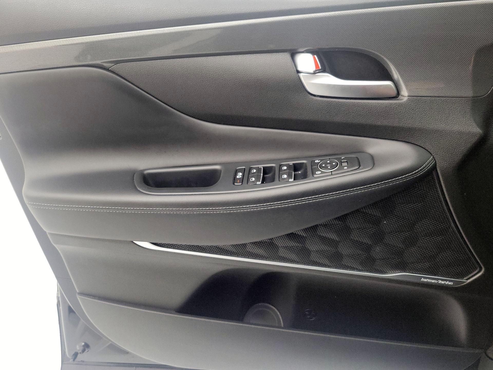 Thumbnail: 2022 Hyundai Santa Fe - 12