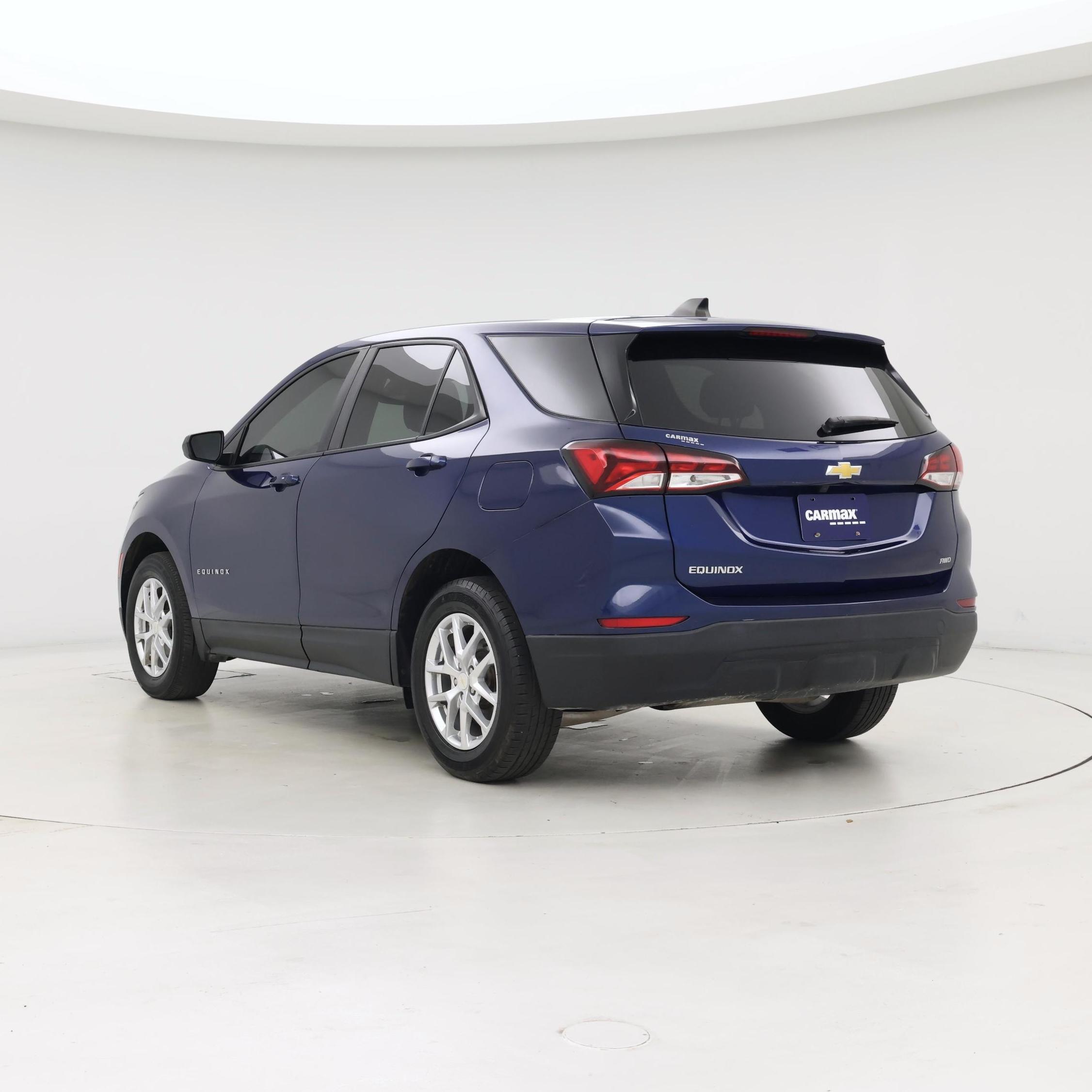 Thumbnail: 2022 Chevrolet Equinox - 2