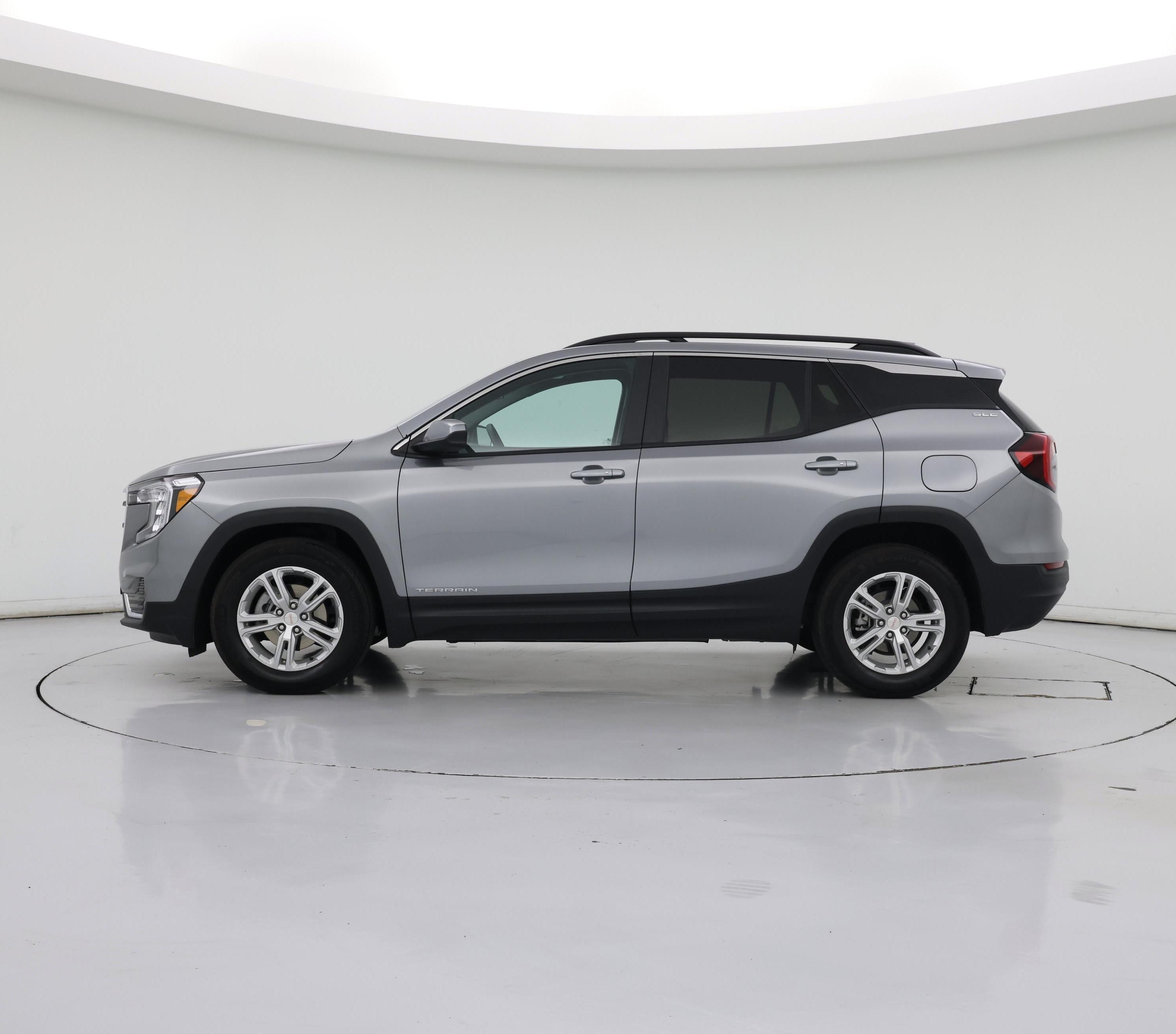 Thumbnail: 2024 GMC Terrain - 3